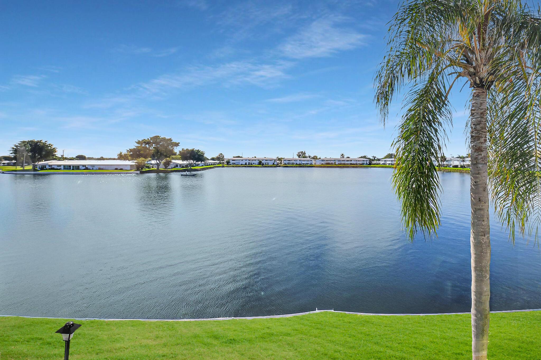 1114 Lake Terrace 208