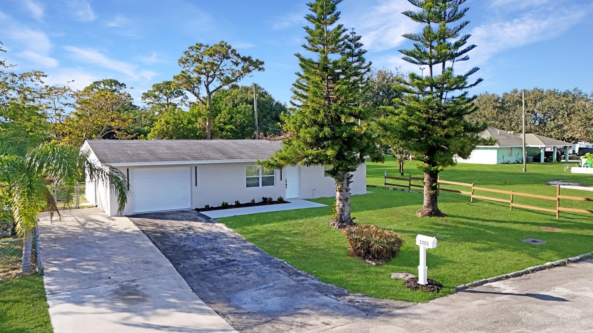 3105 Evergreen Lane