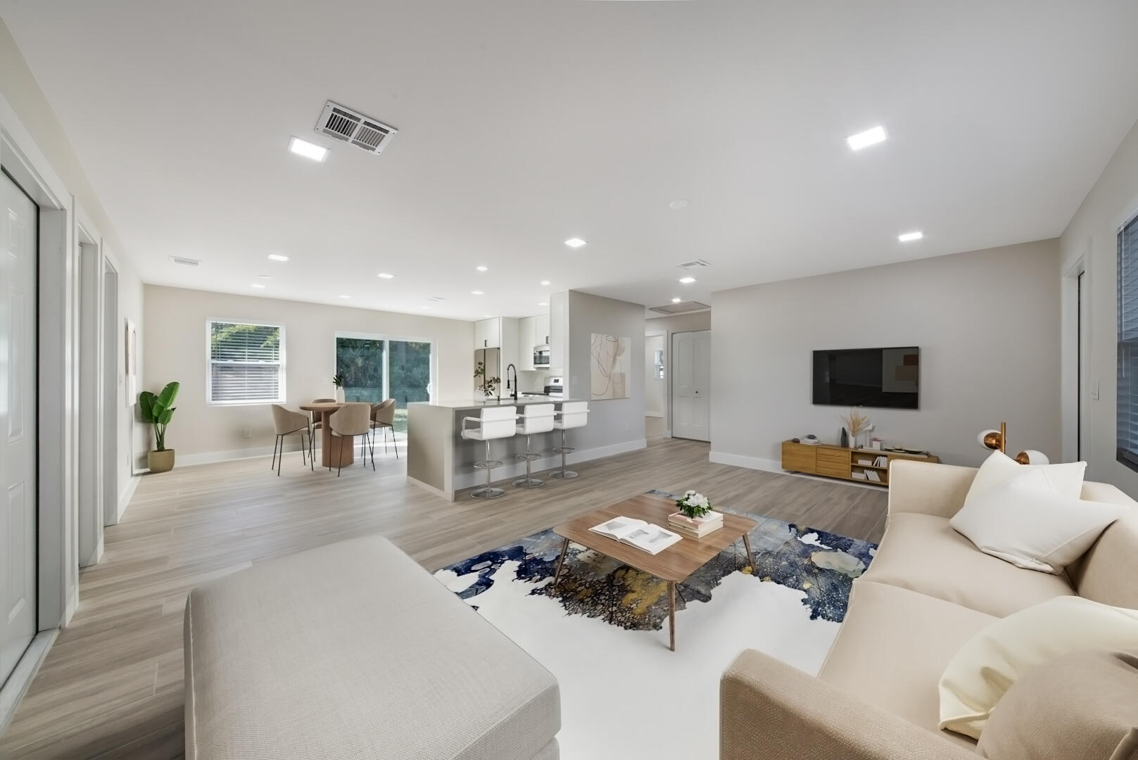 3105 Evergreen Lane