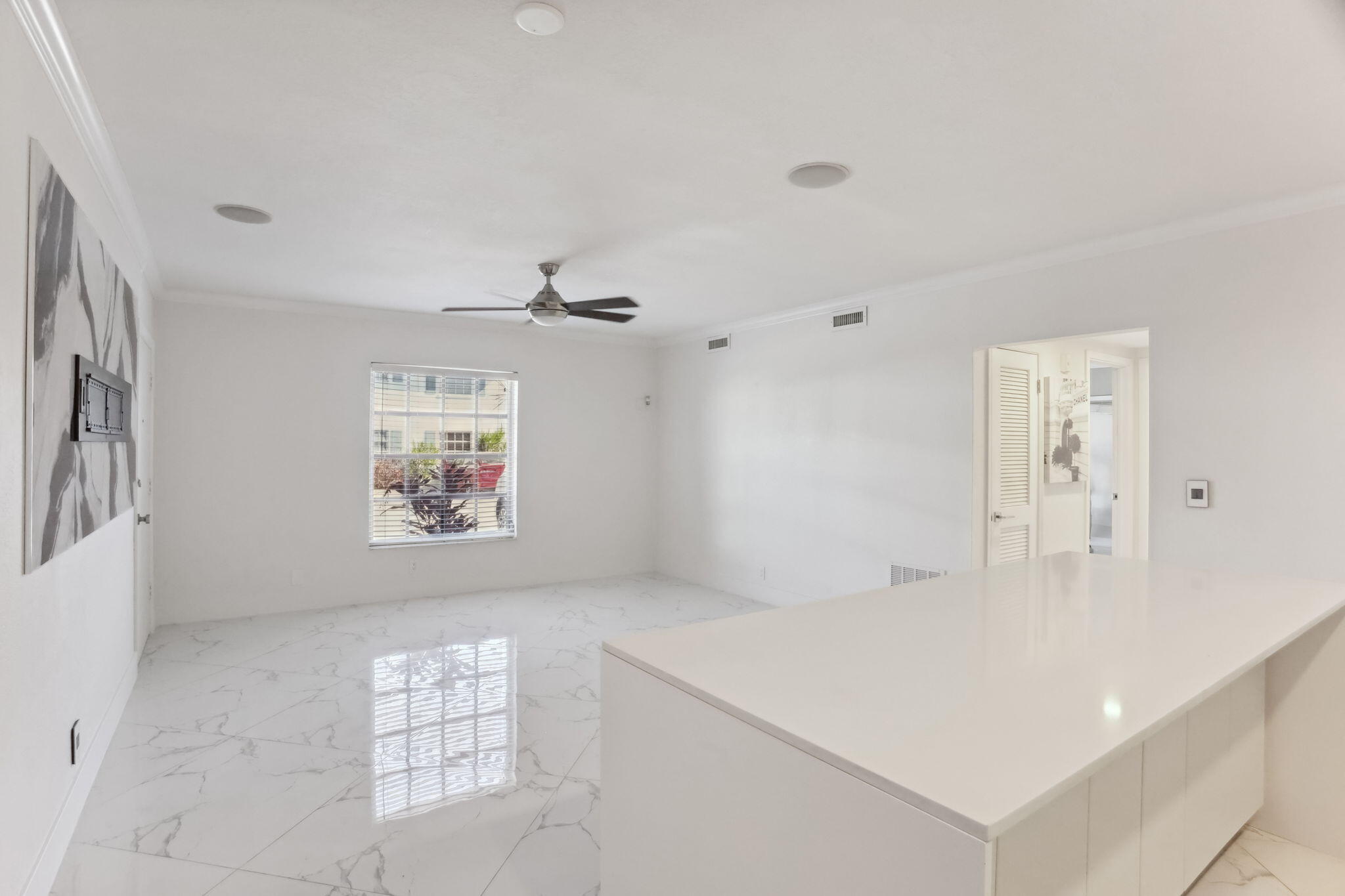 2191 NE 68th Street 401