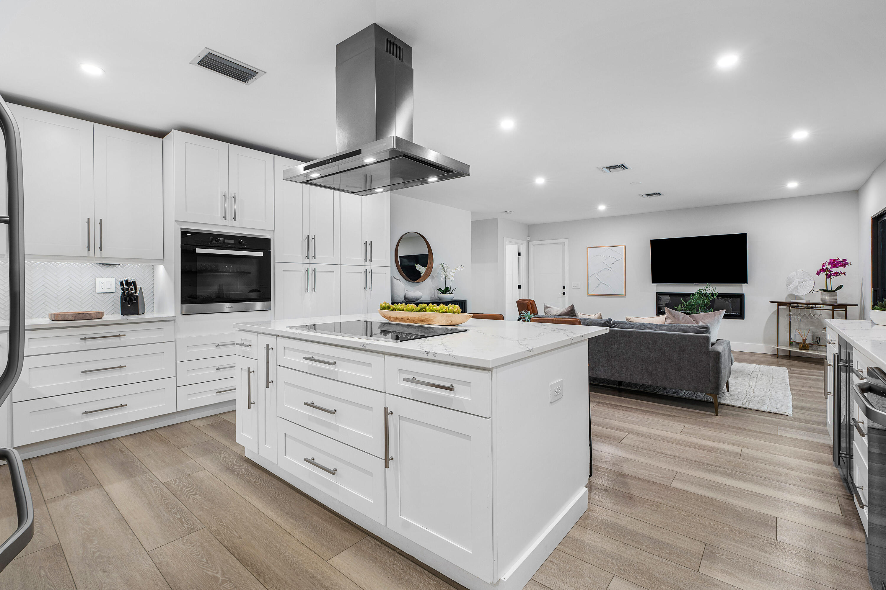 401 NW 17th Street