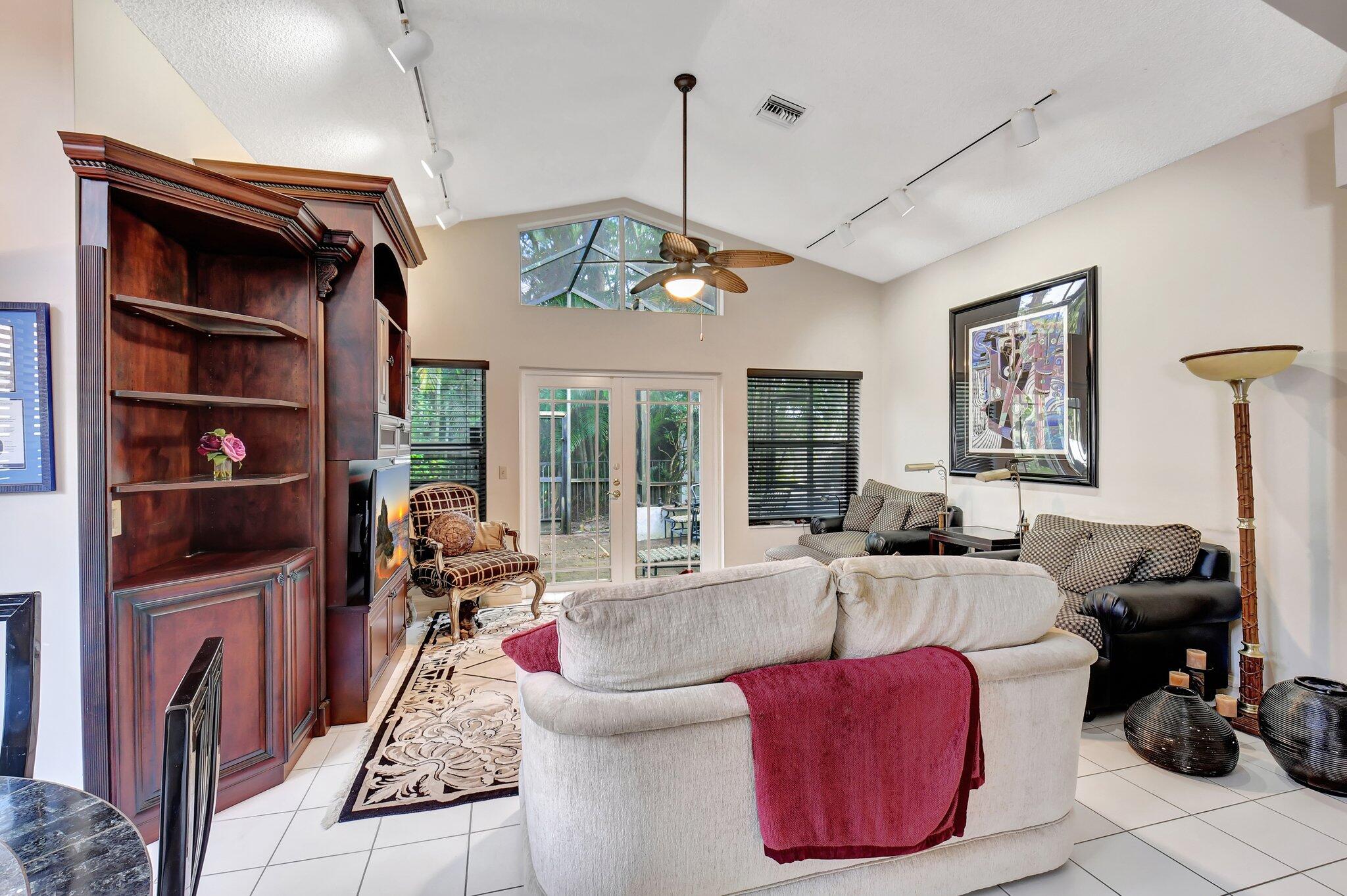 2014 NW 52nd Street