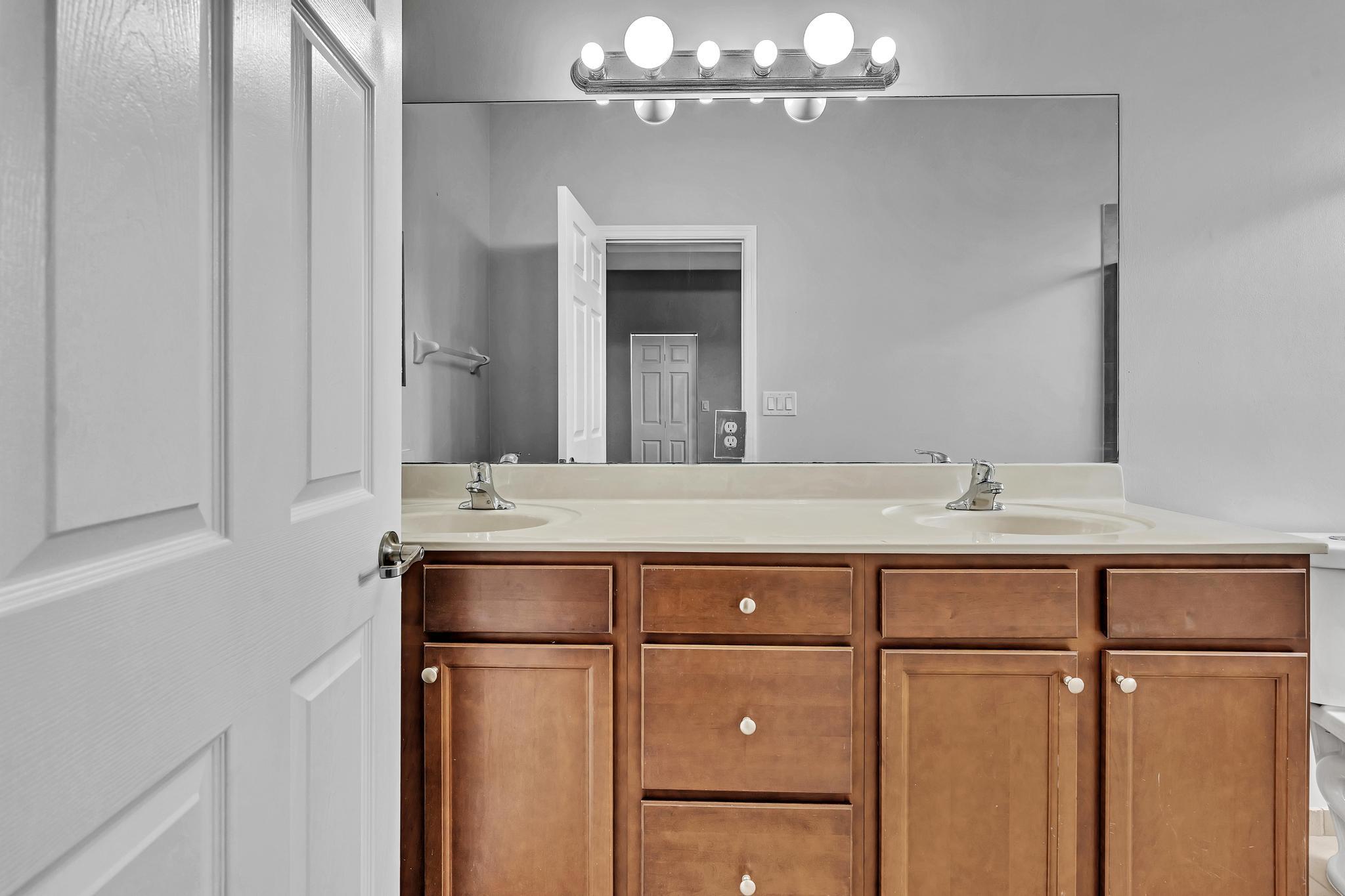 3320 W 90th Street
