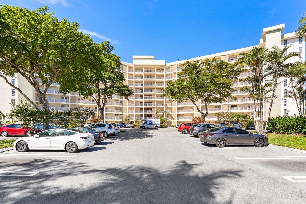 3090 N Course Drive 208