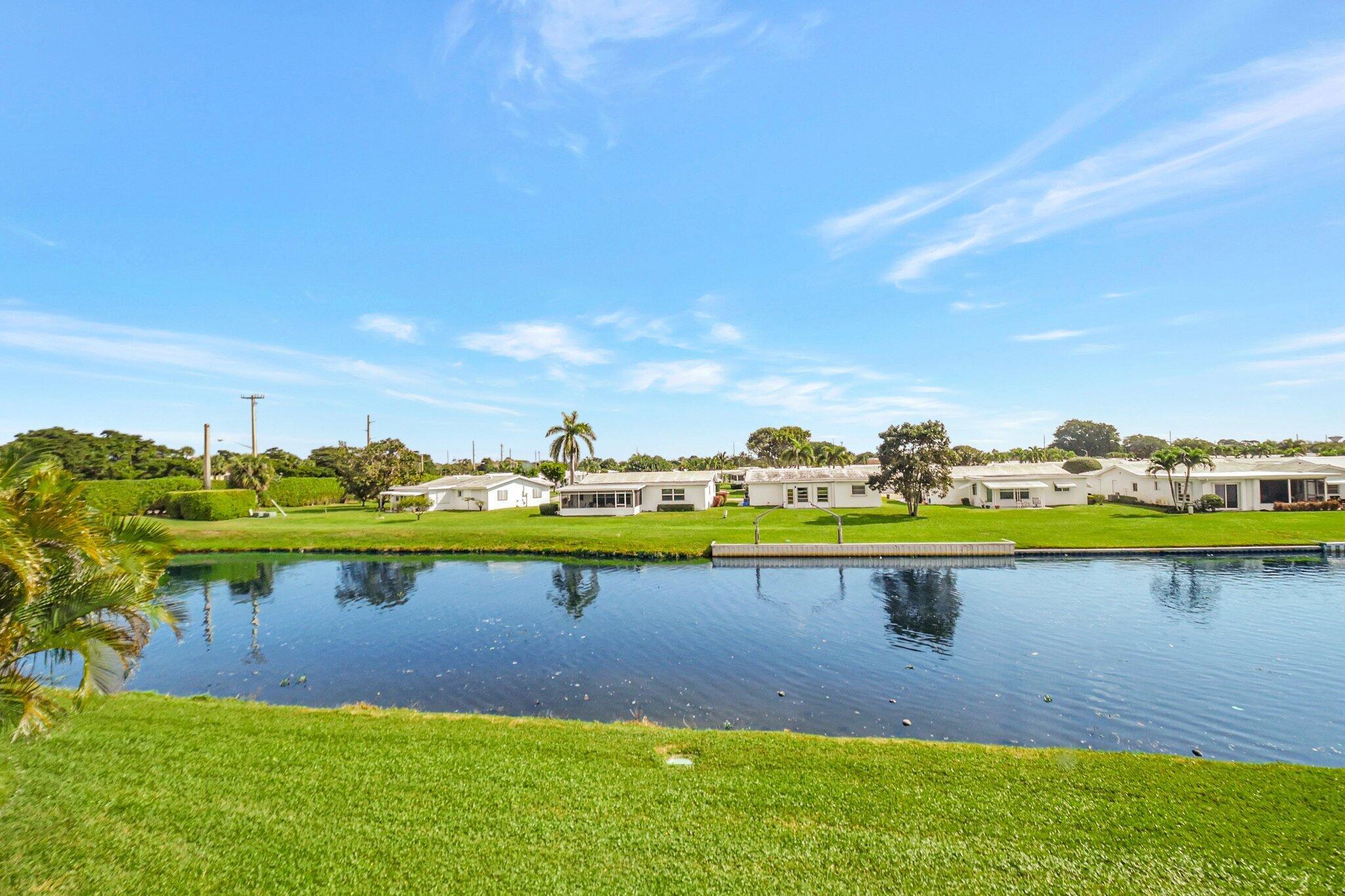 1112 Lake Terrace 203