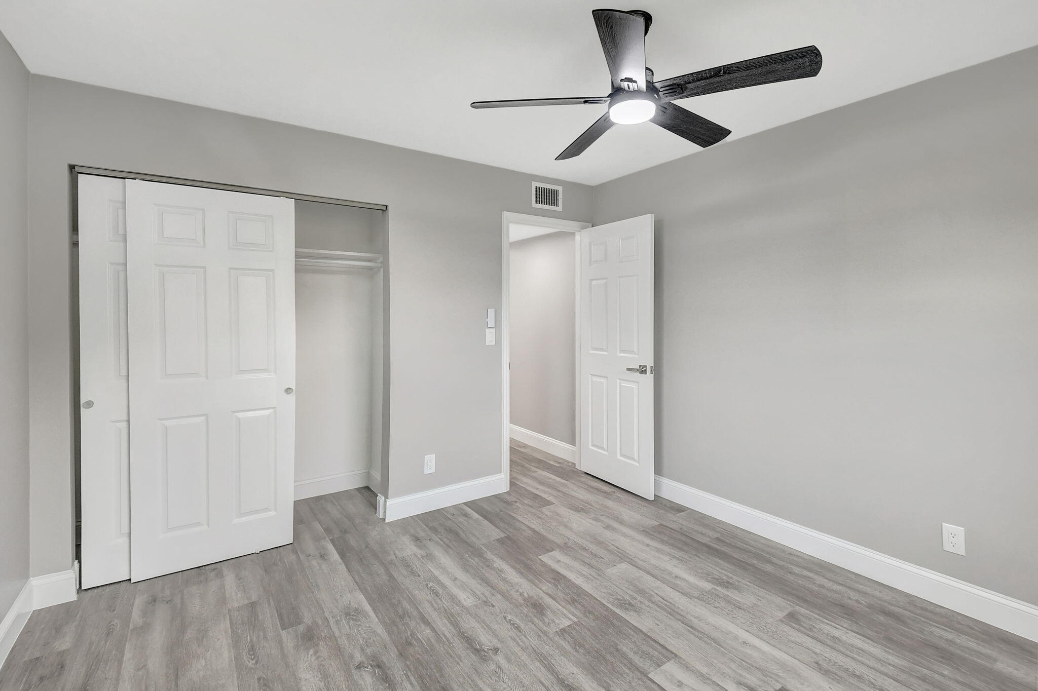 8 Willowbrook Lane 101