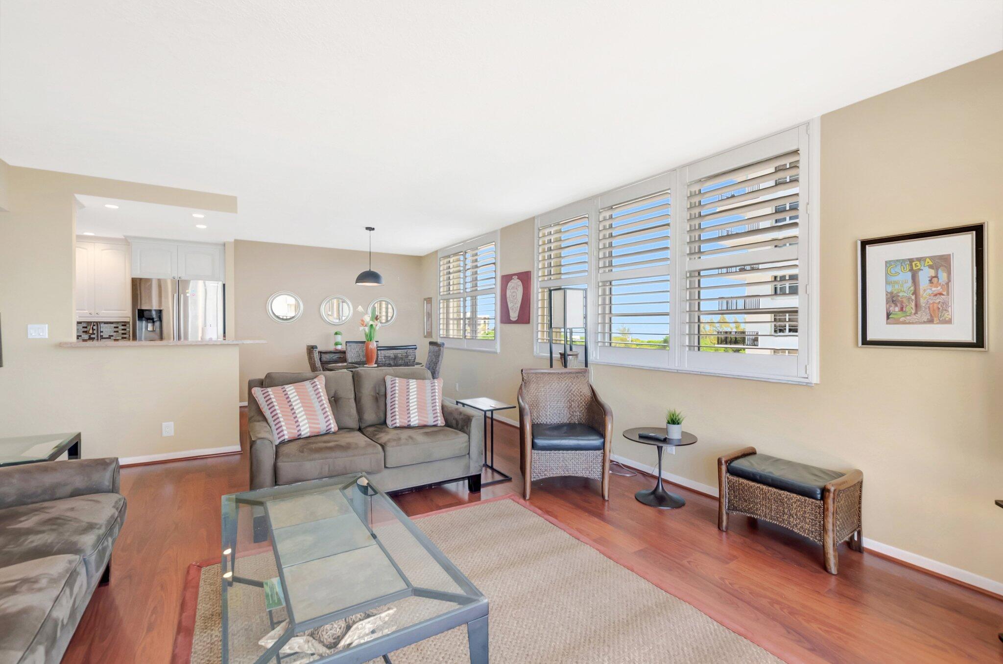 2121 N Ocean Boulevard 801w