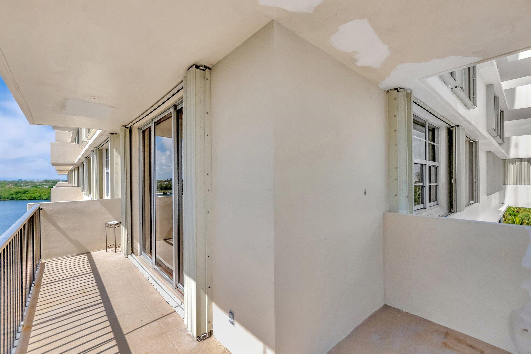 2121 N Ocean Boulevard 801w