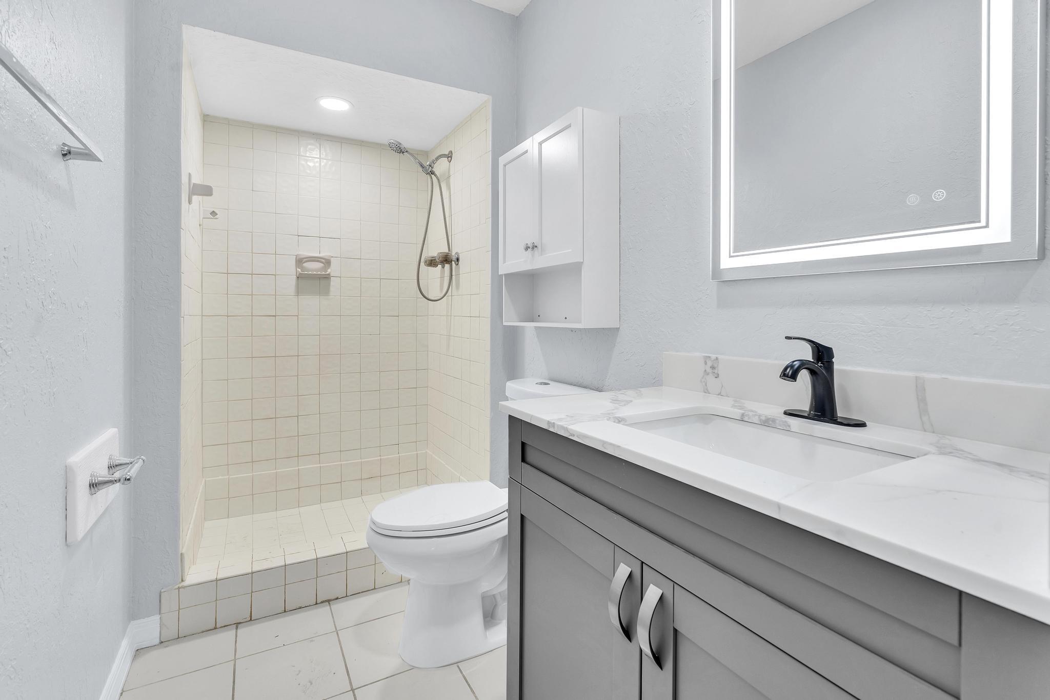 450 NW 20th Street 312