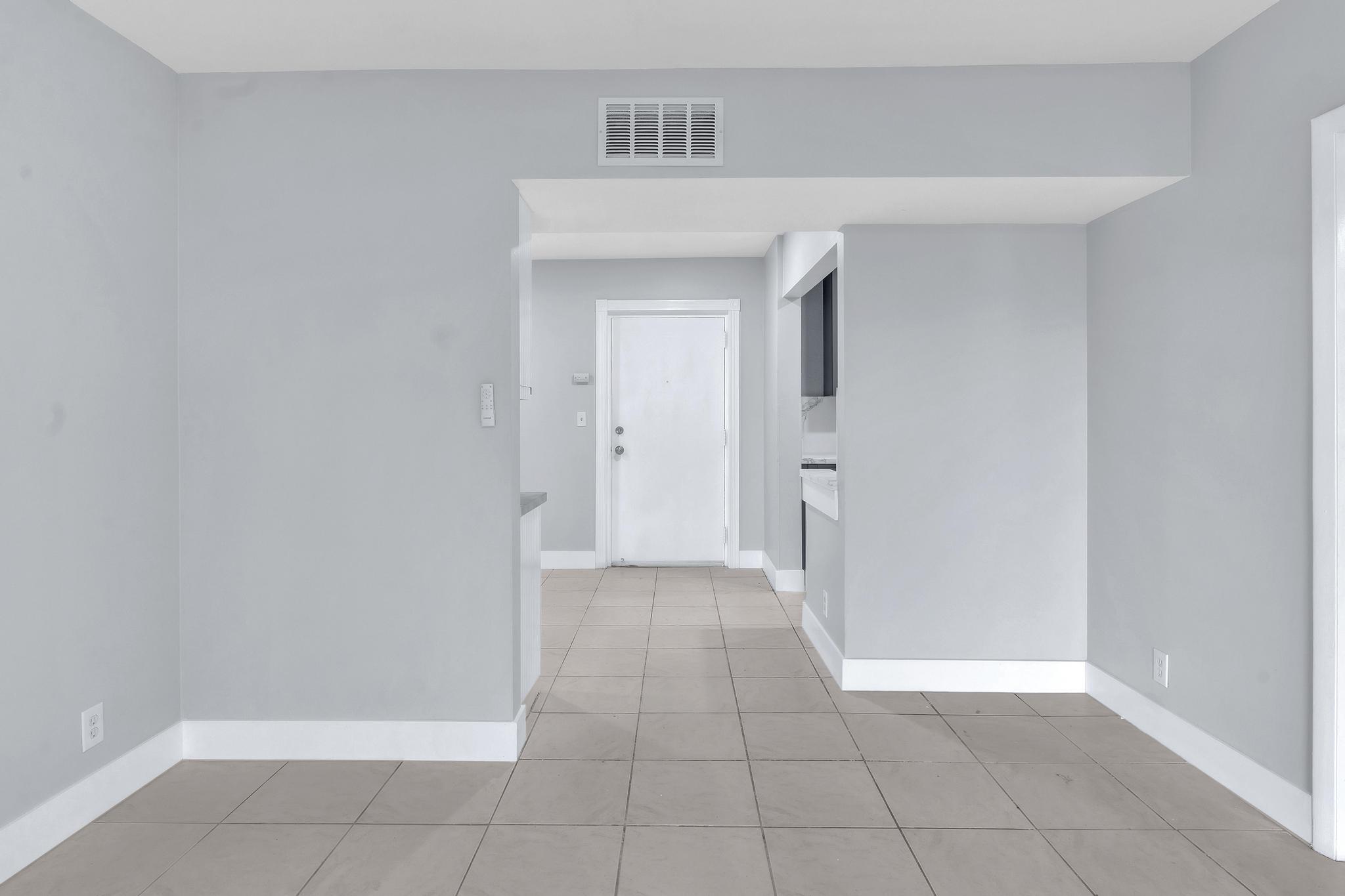 450 NW 20th Street 312