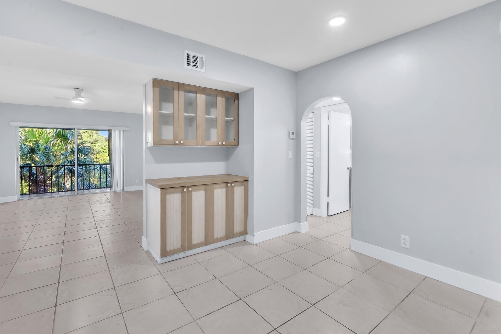 450 NW 20th Street 312