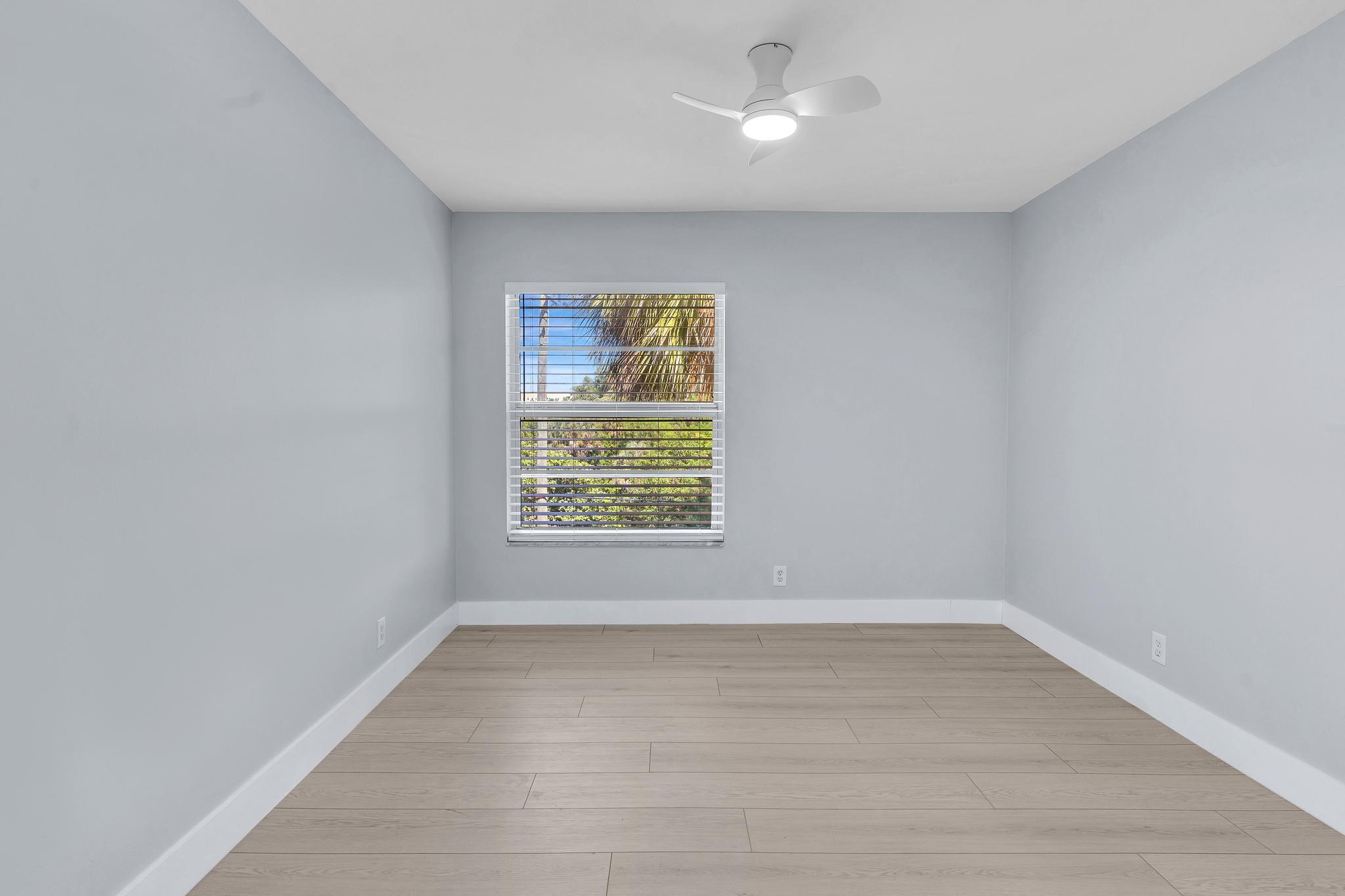 450 NW 20th Street 312