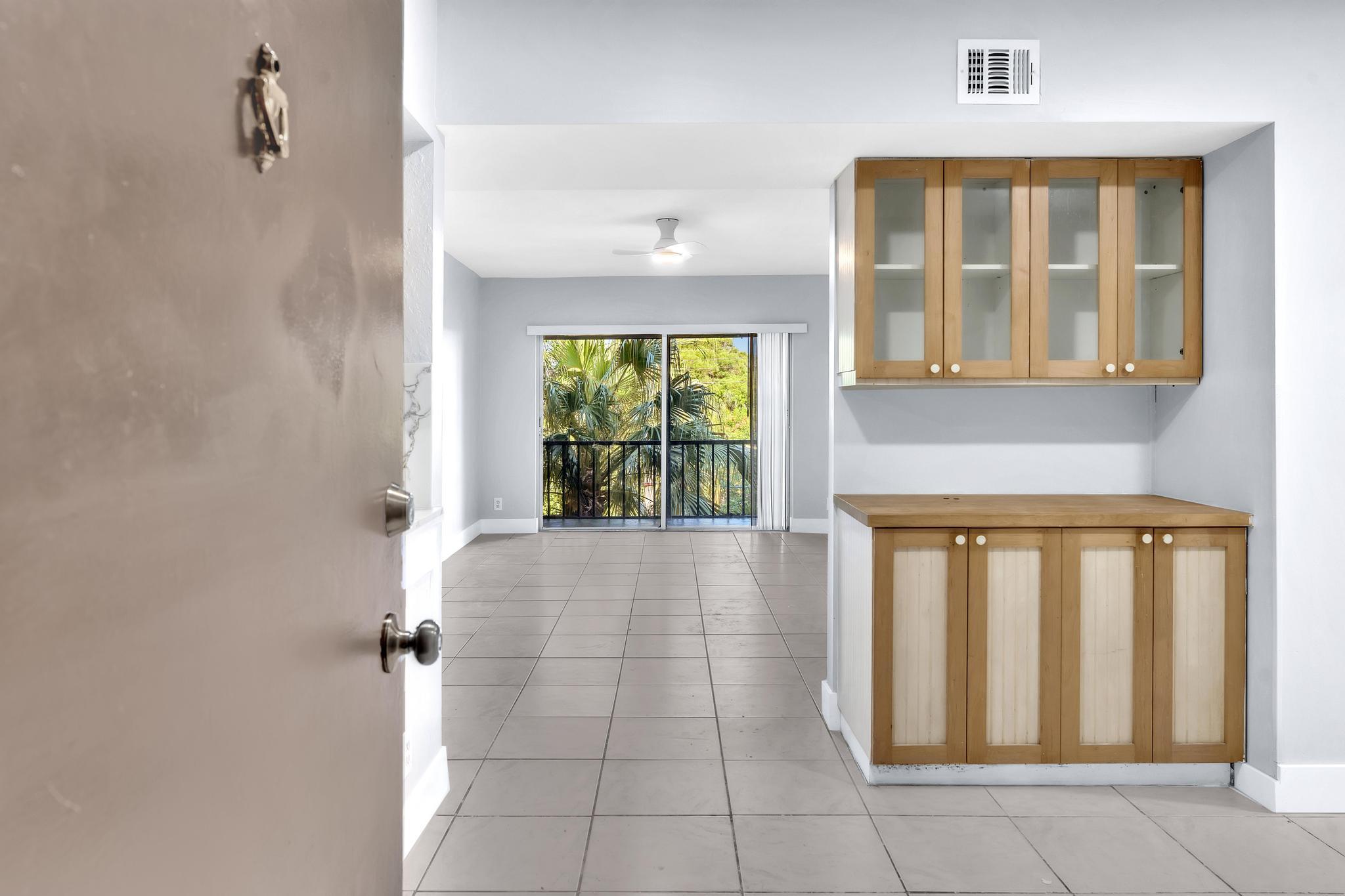 450 NW 20th Street 312