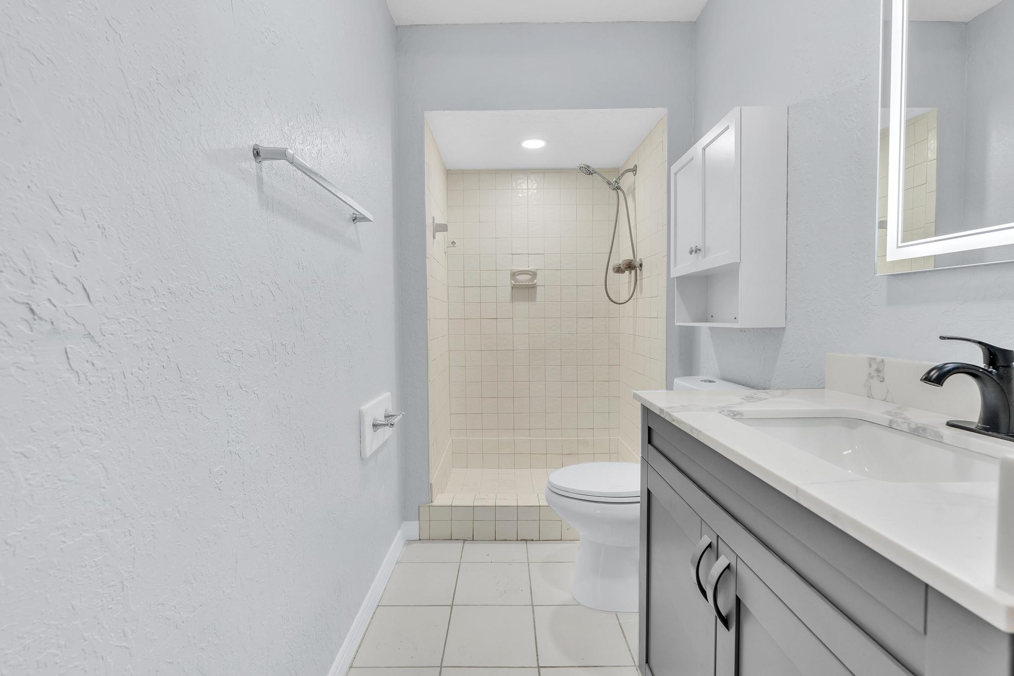 450 NW 20th Street 312