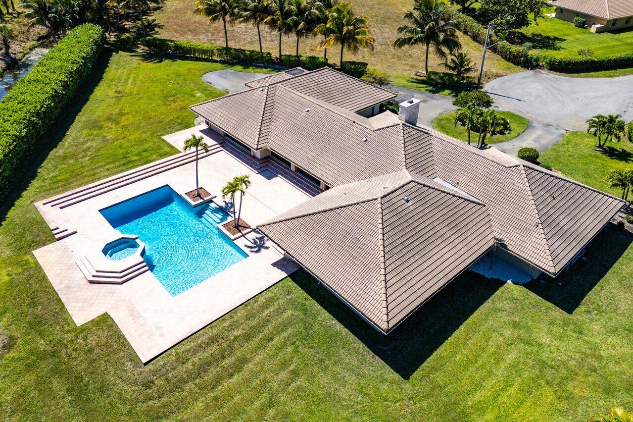 9351 NW 42nd Street
