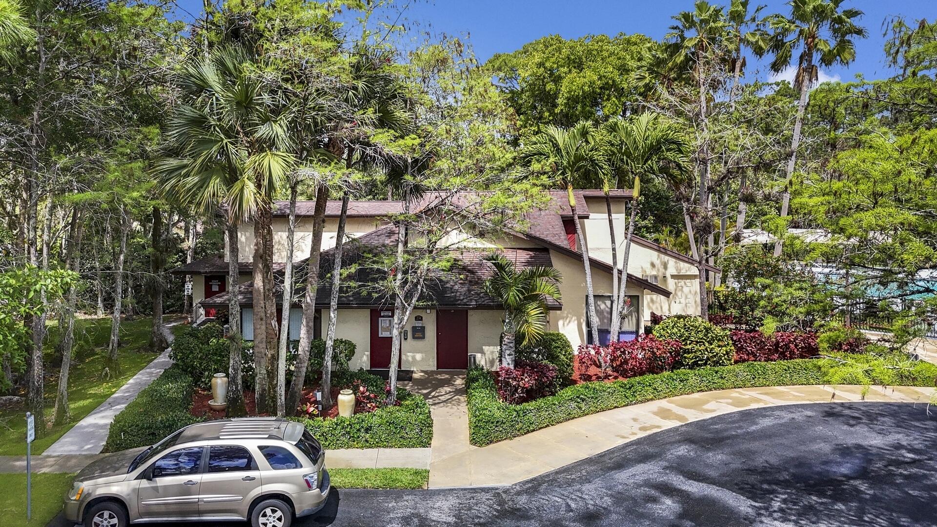 132 Manchineel Court