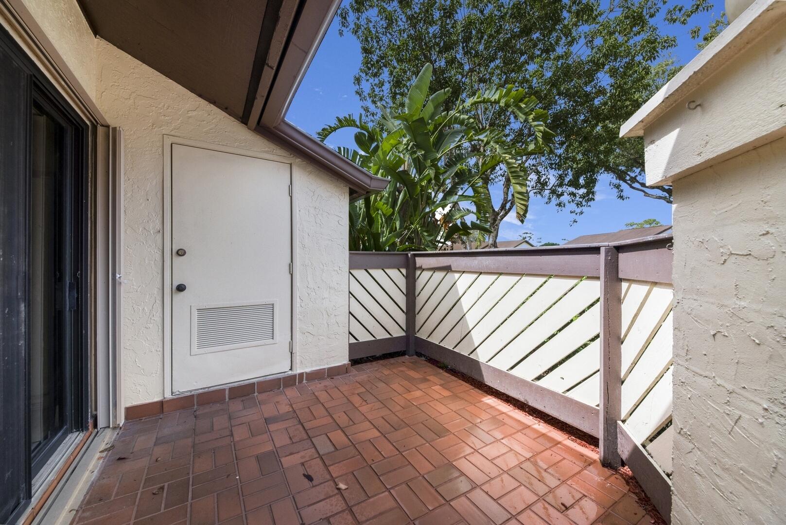 132 Manchineel Court
