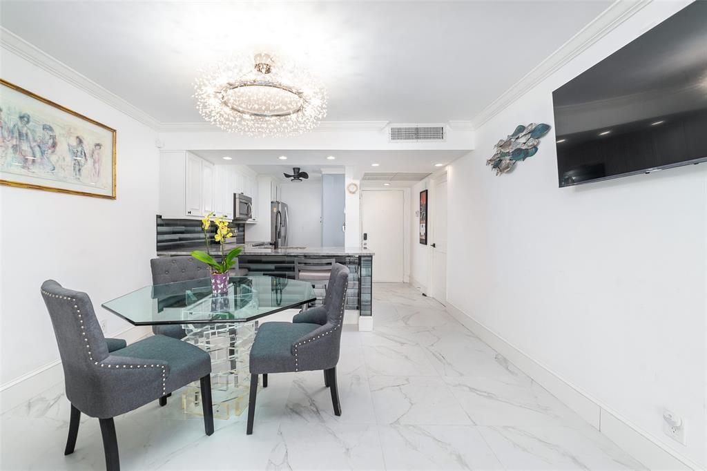 12 Royal Palm Way Unit 103