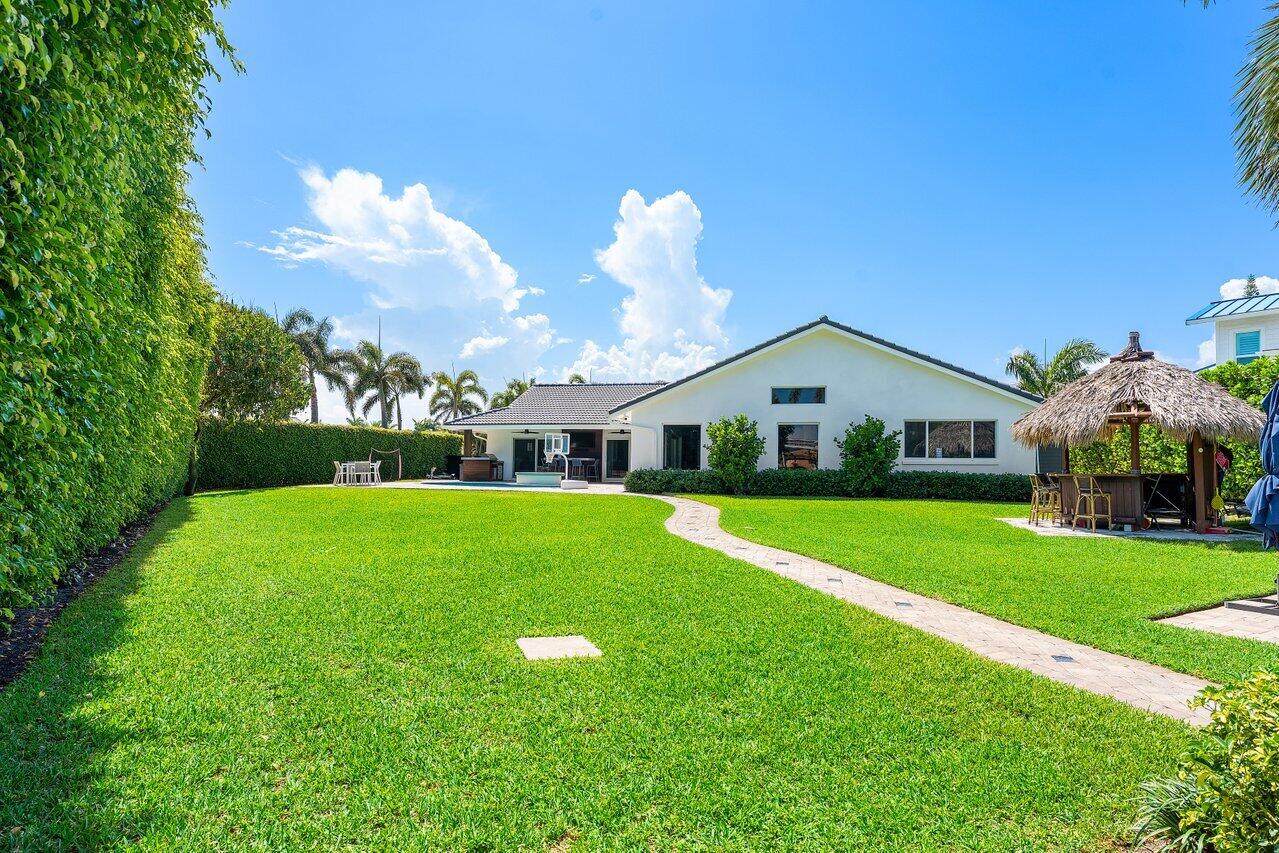 7700 NE Spanish Trail Court