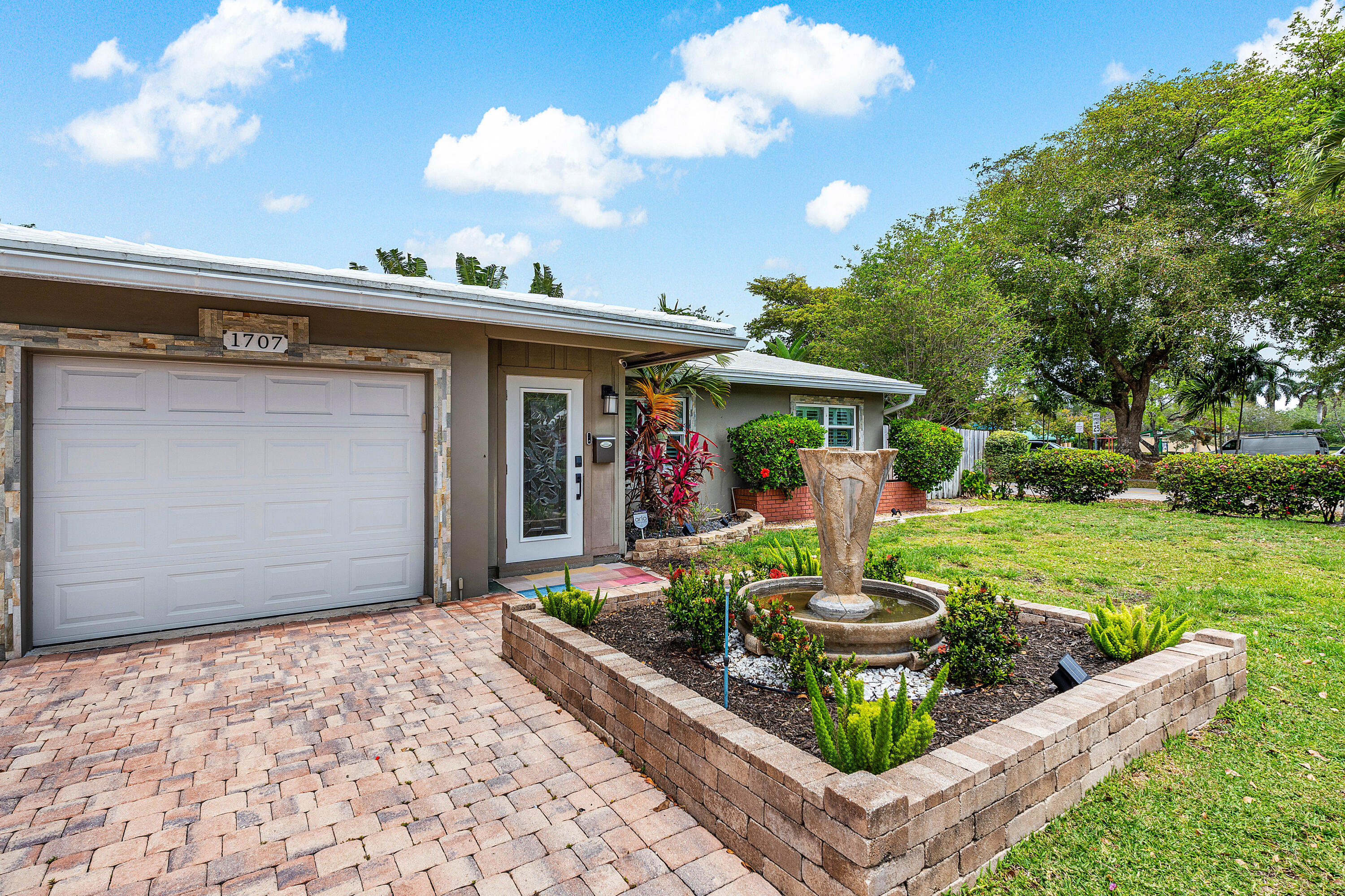 1707 NW 38th Street