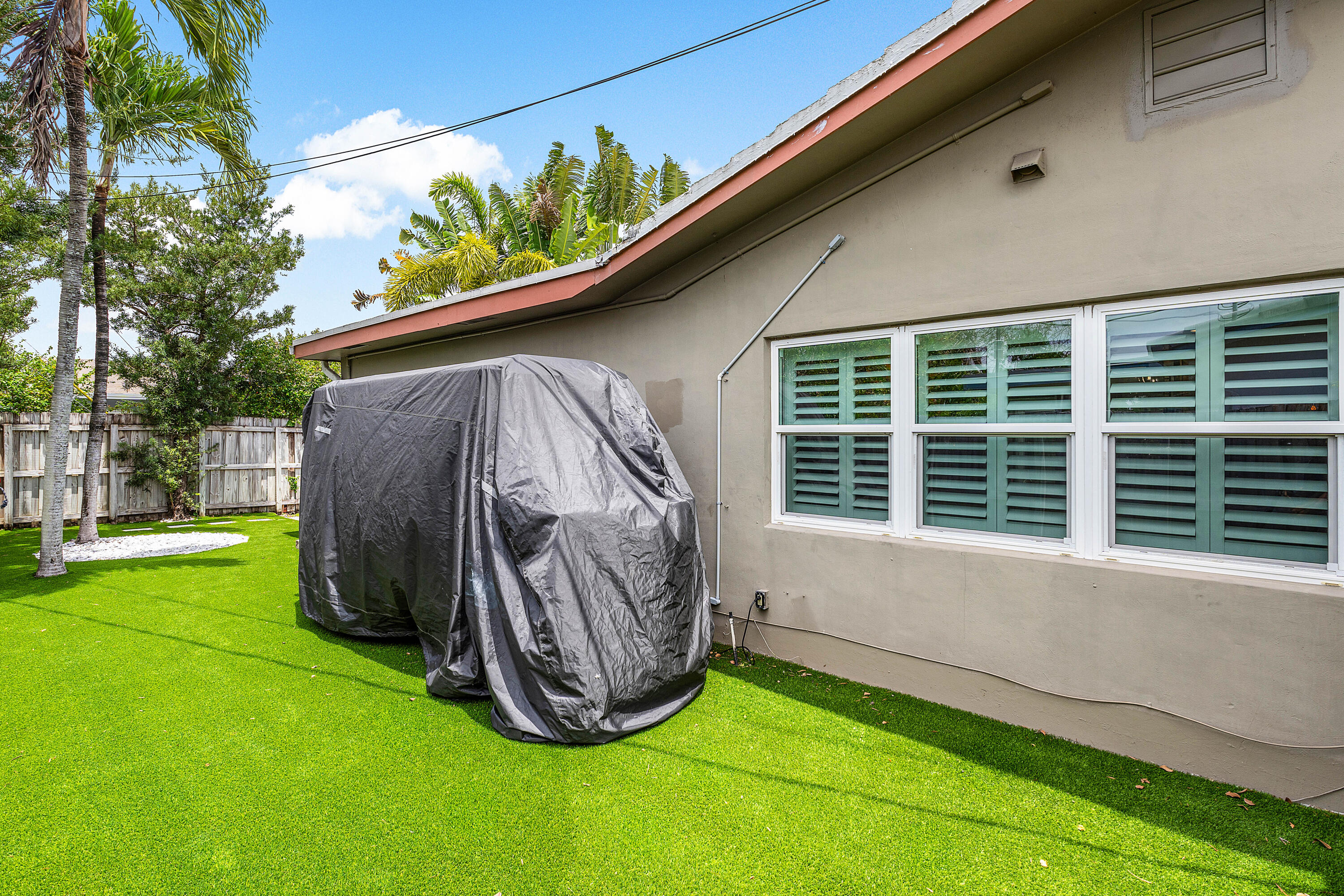 1707 NW 38th Street