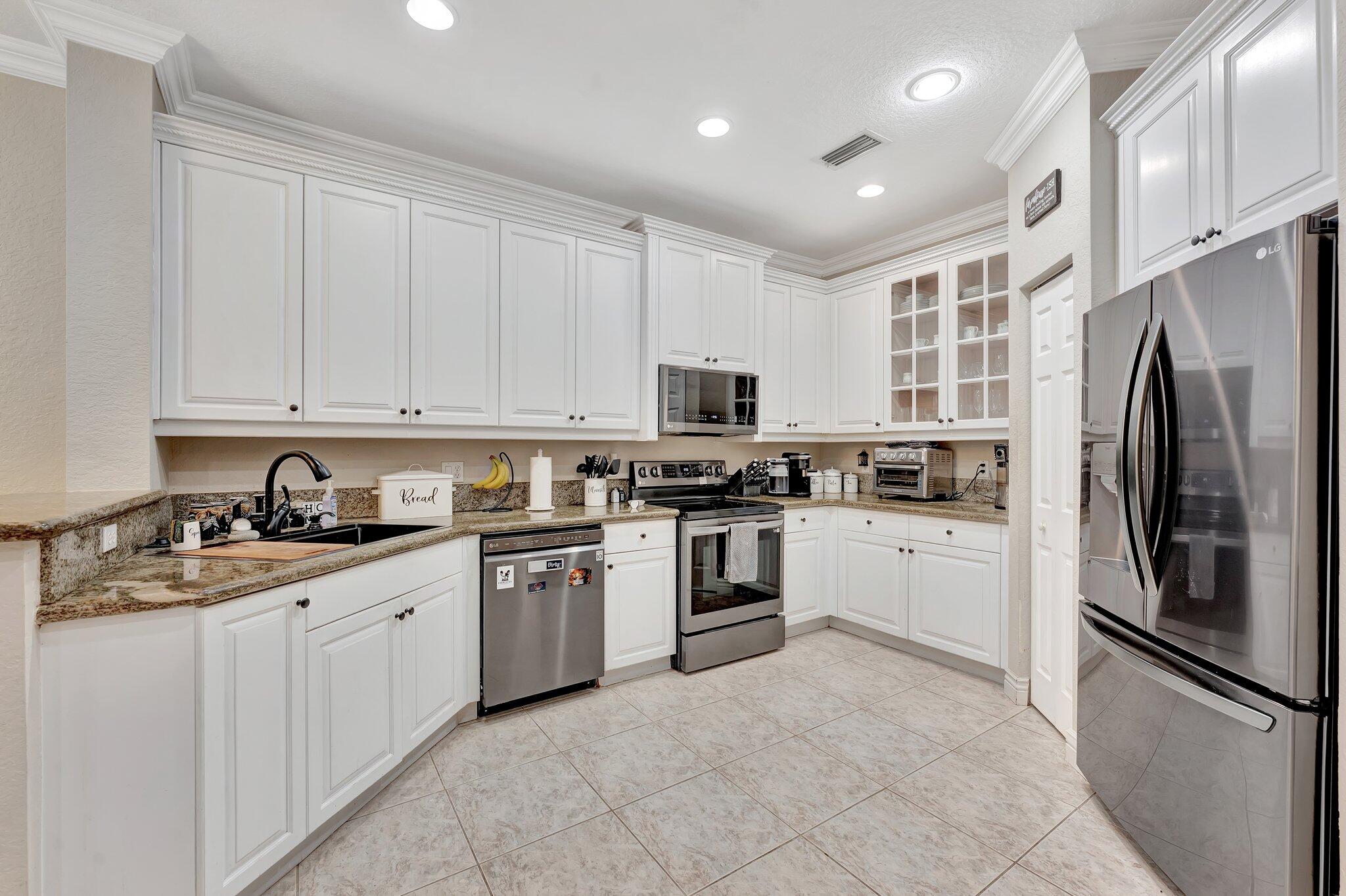 5742 NW 119th Terrace