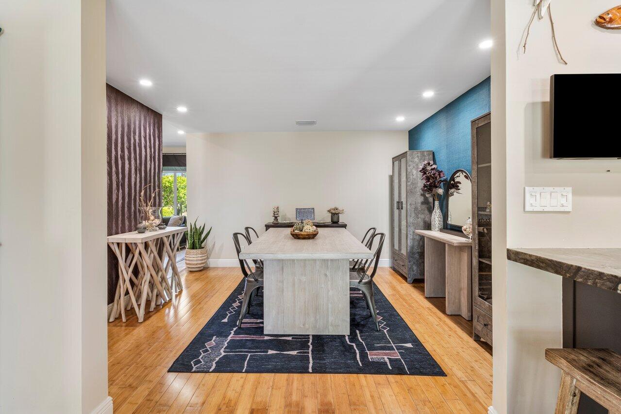 1935 SW 7th Court