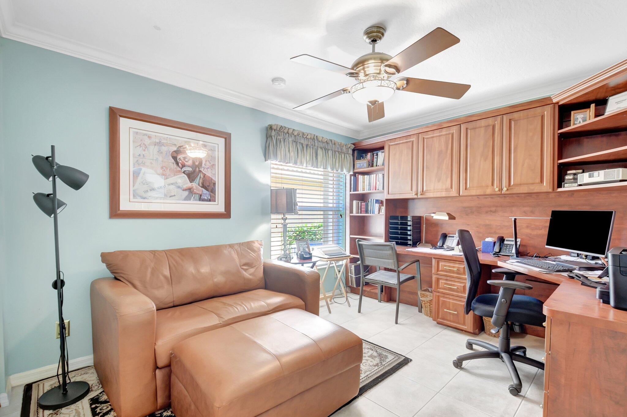 12032 Vita Way