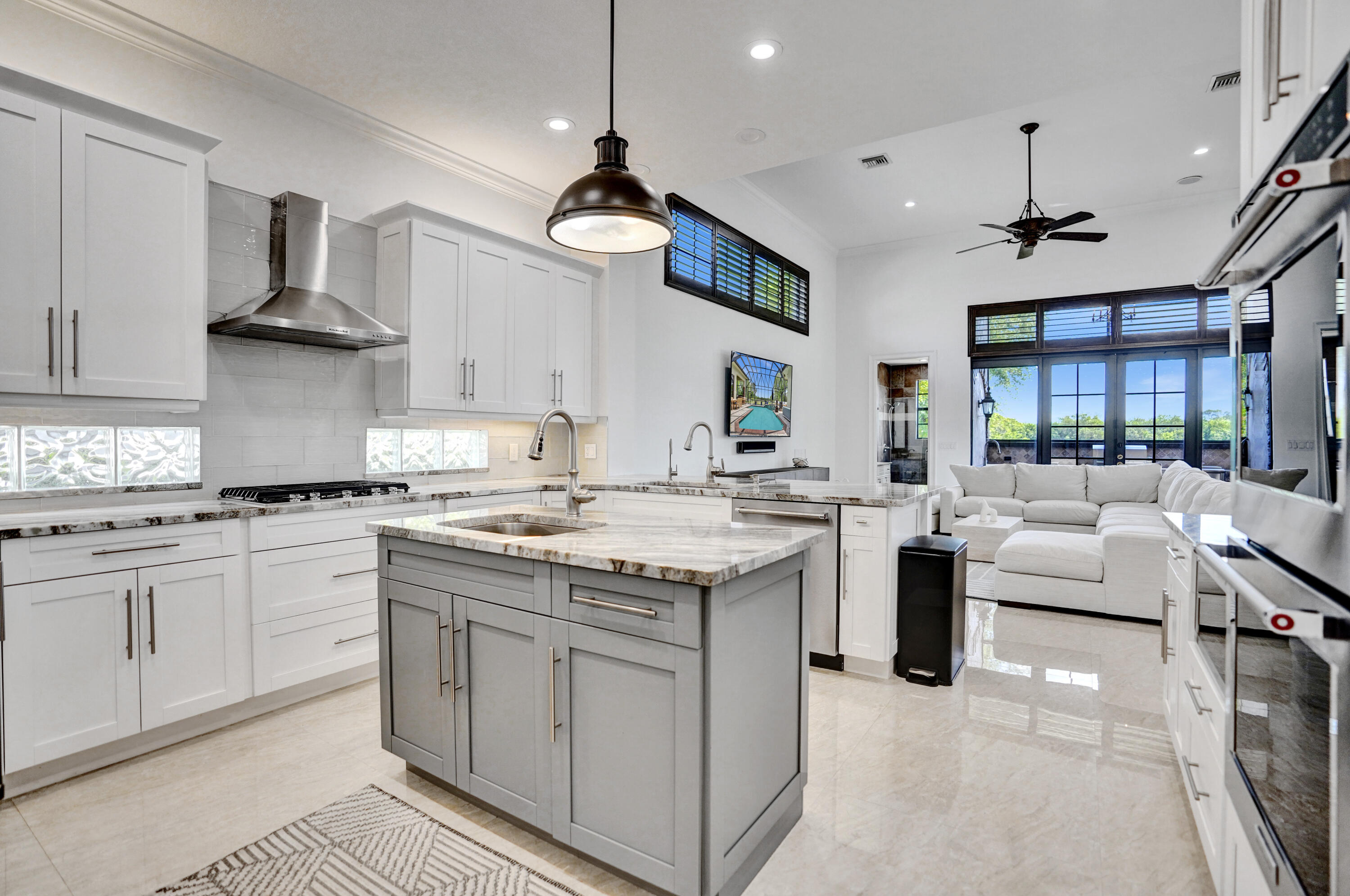9210 Equus Circle