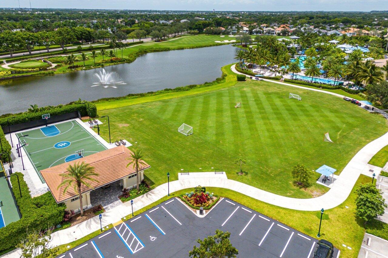 6379 Avalon Pointe Court