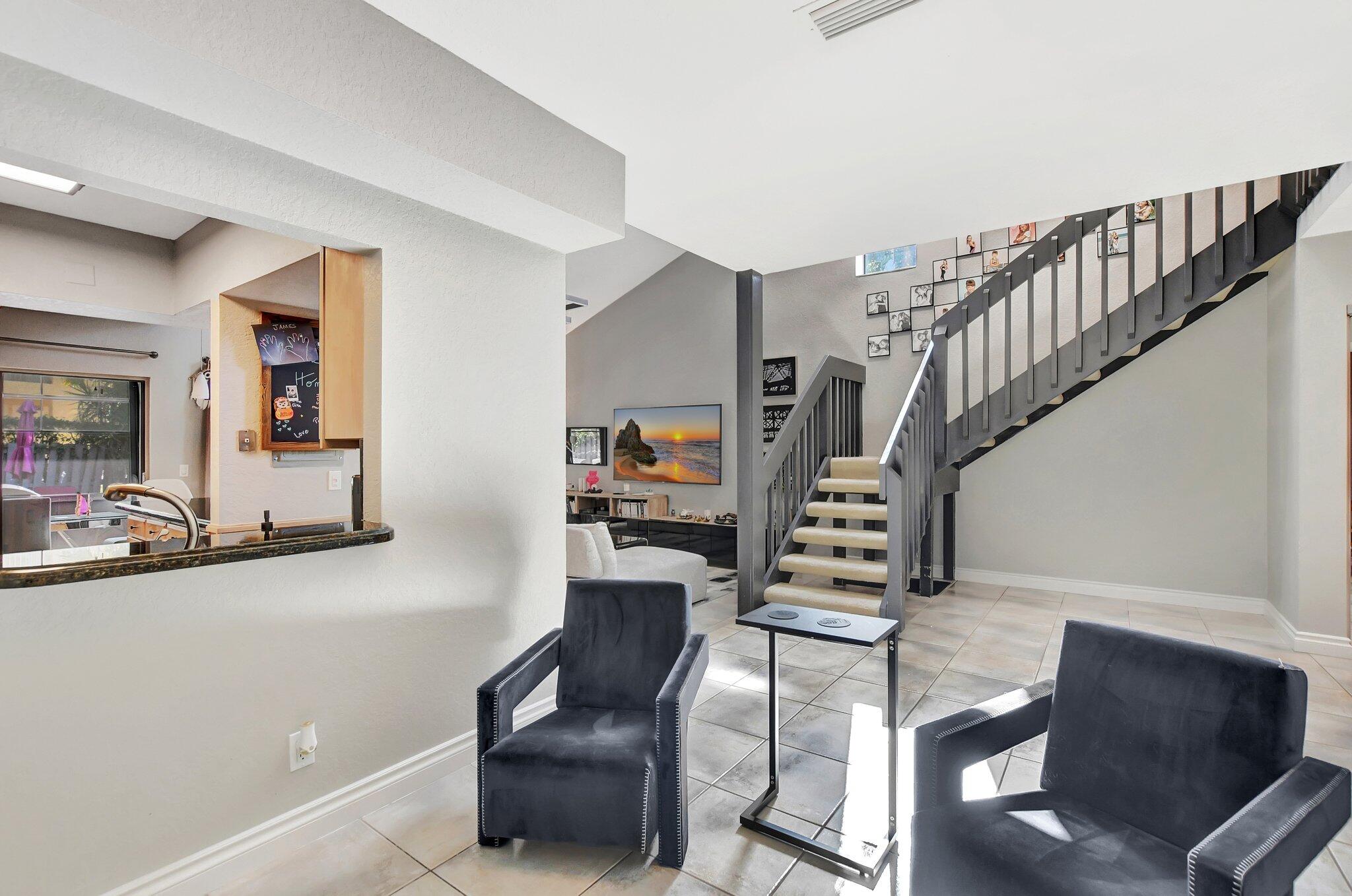 6650 Thornhill Court