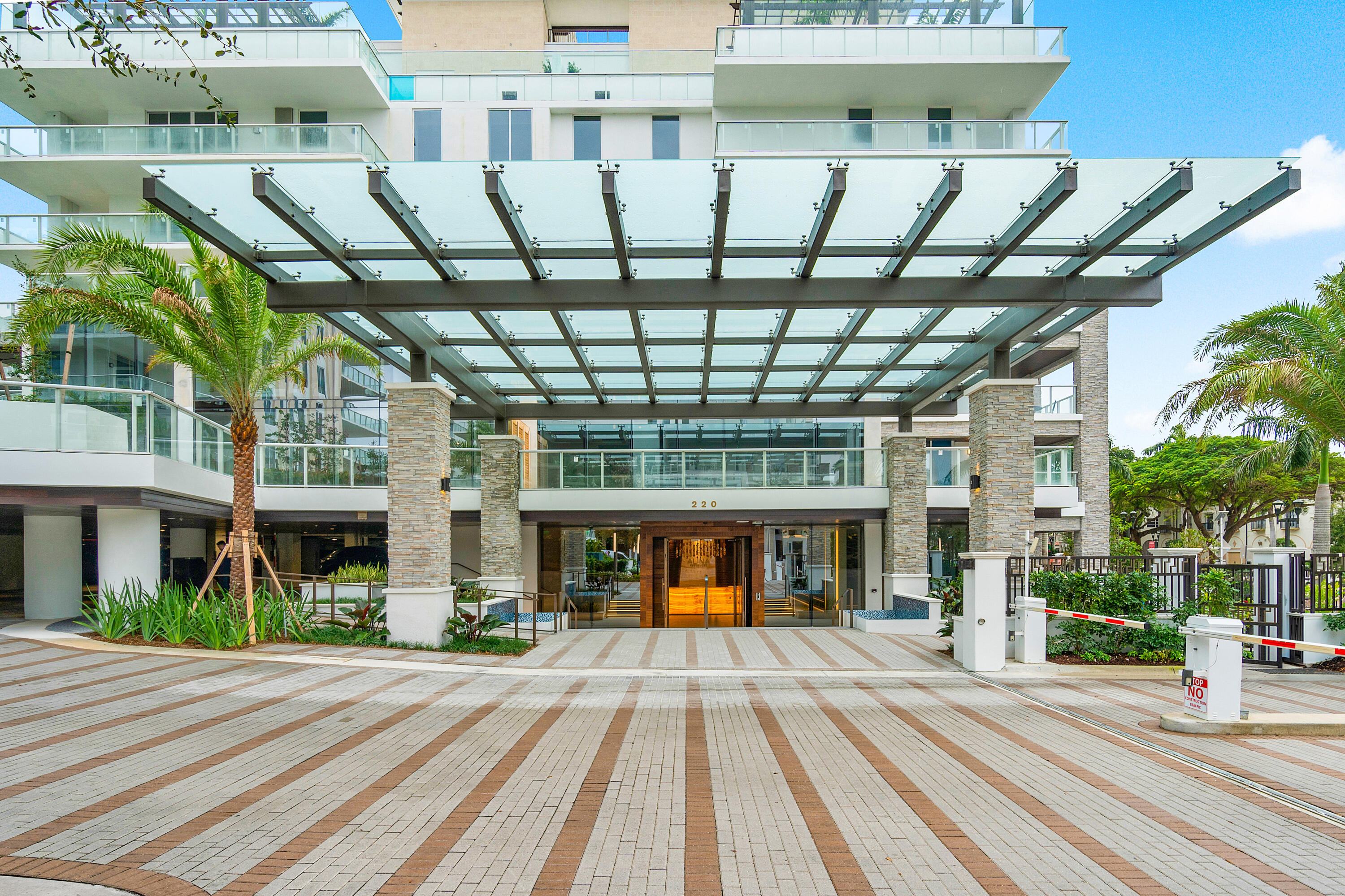 220 SE Mizner Boulevard 611