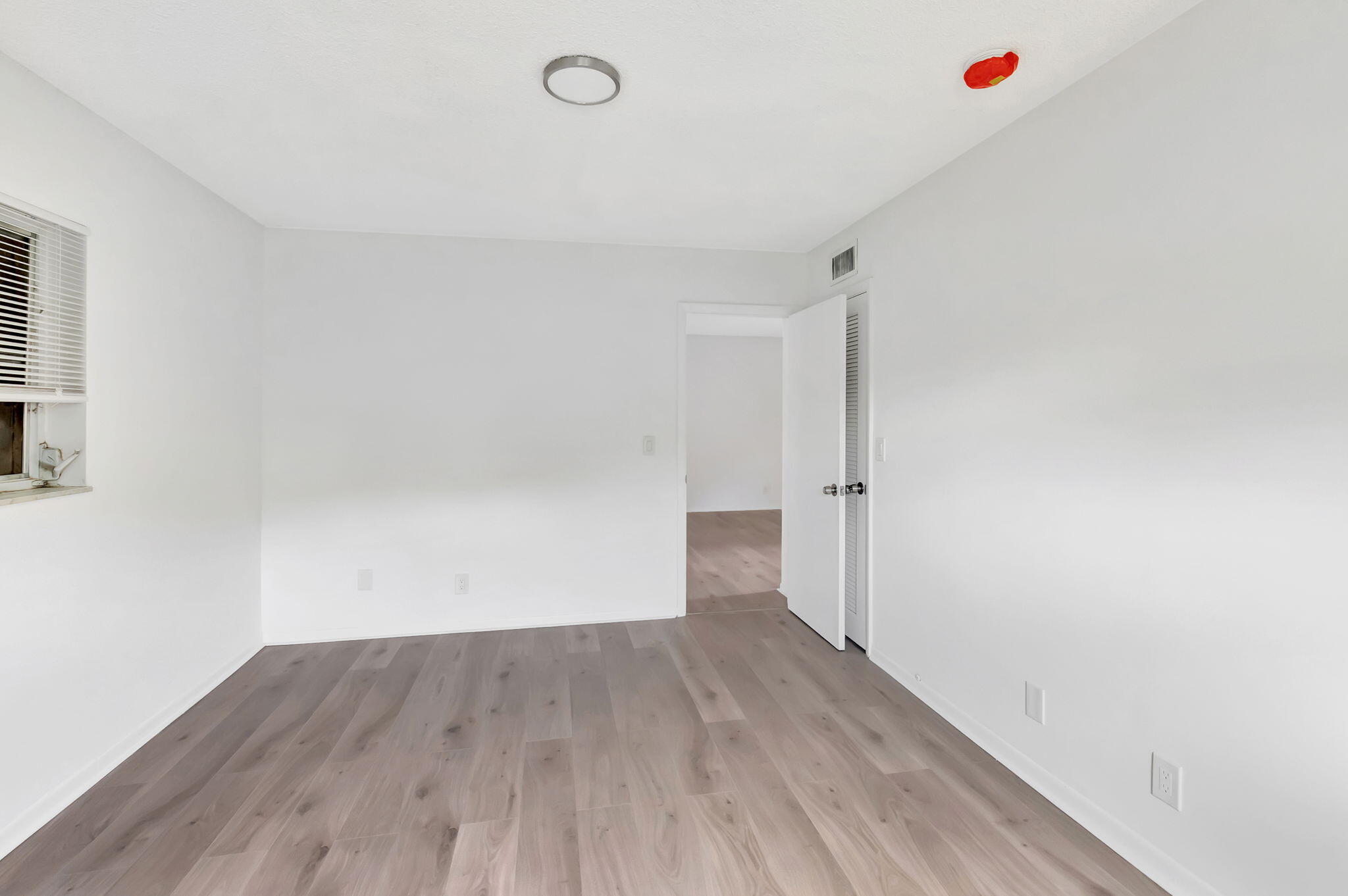 20 Abbey Lane 201