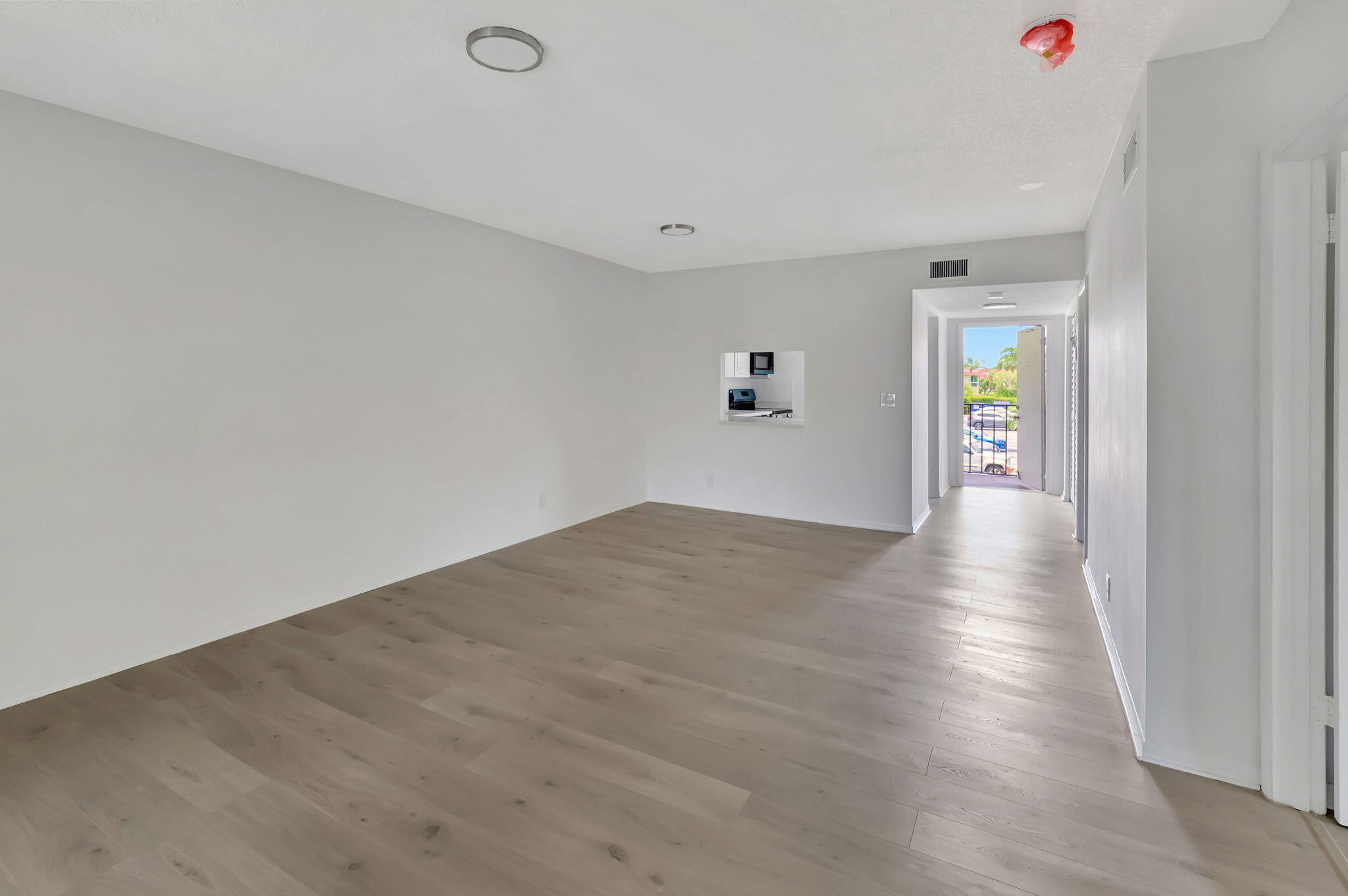 20 Abbey Lane 201