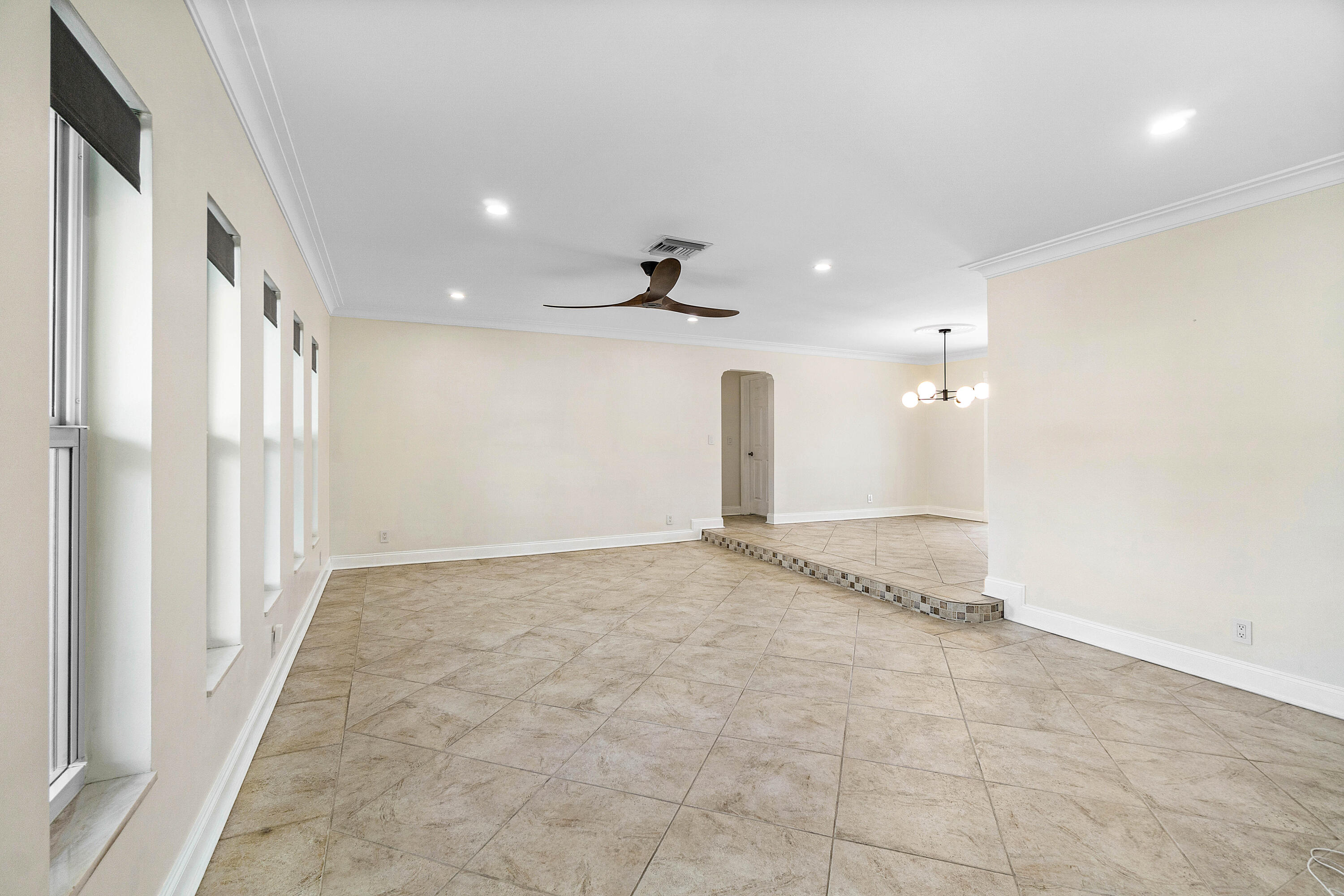 7652 Palm Road