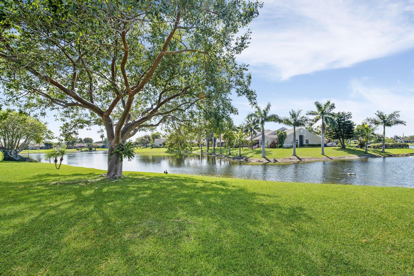 1132 W Lakes Drive