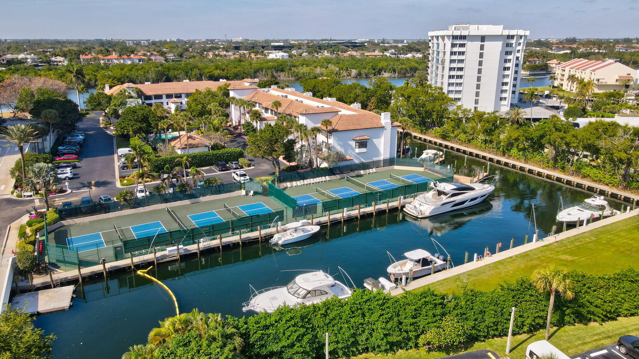 4101 N Ocean Boulevard 908