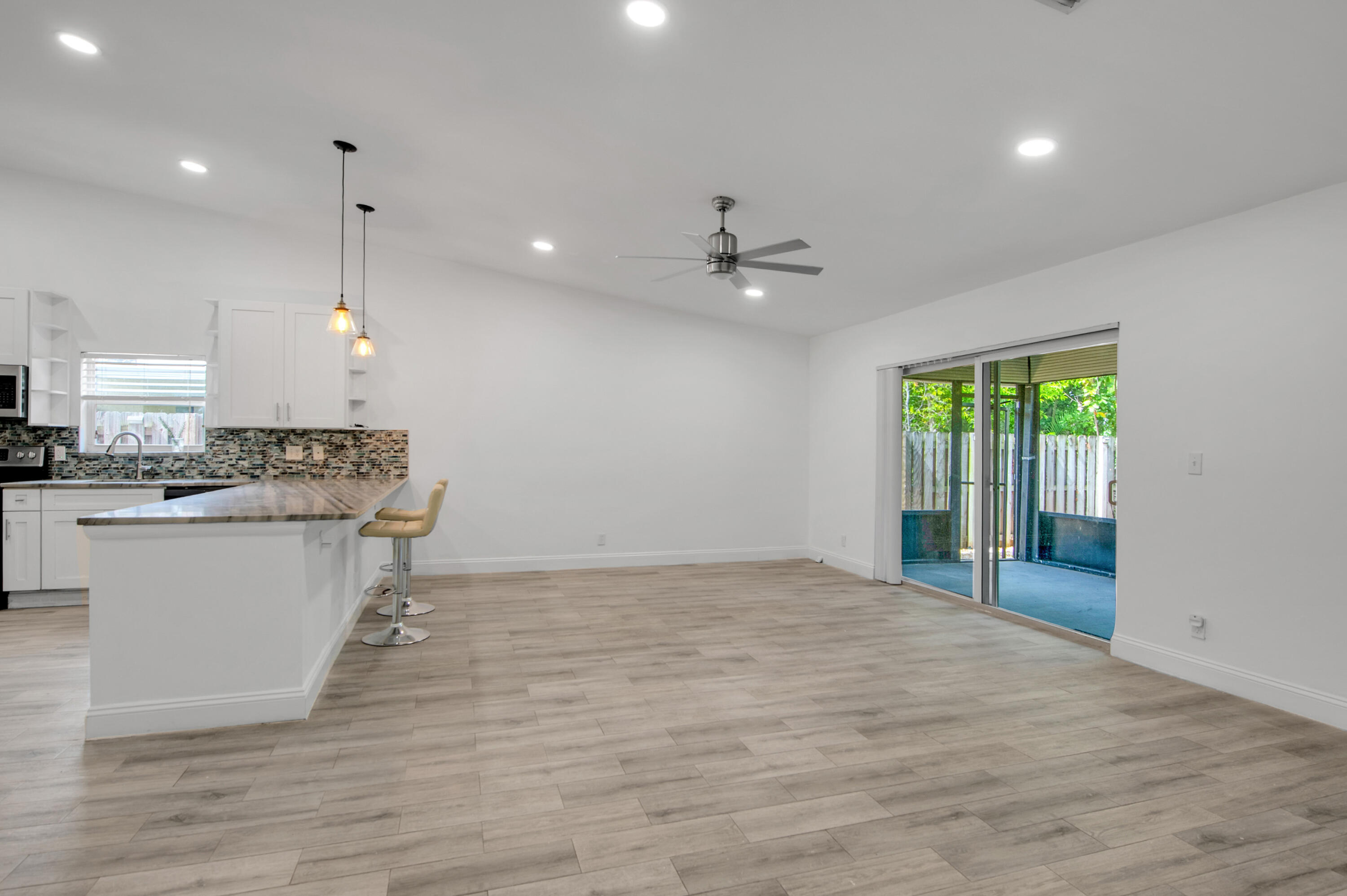 2564 NW 95th Terrace