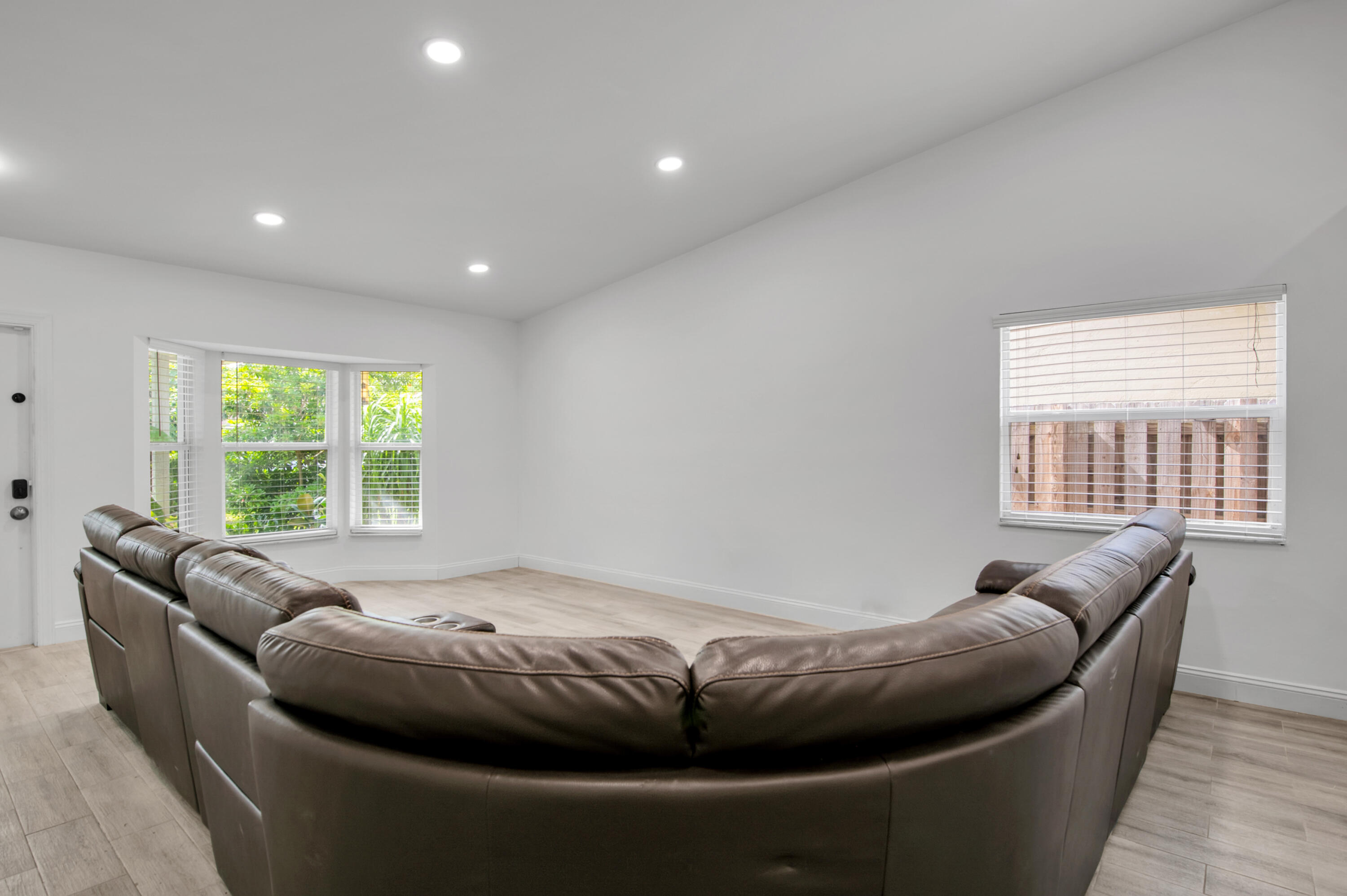 2564 NW 95th Terrace