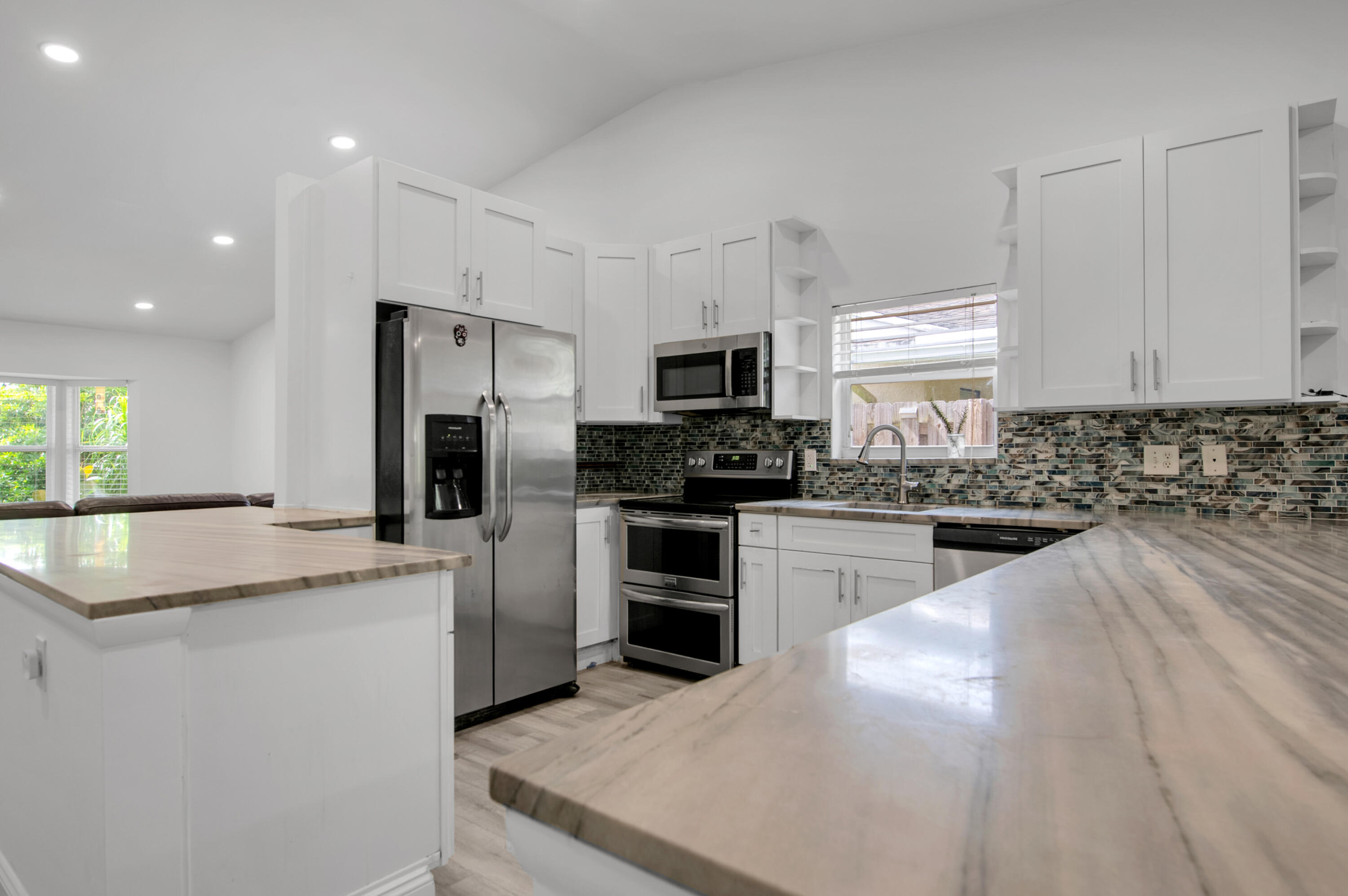 2564 NW 95th Terrace