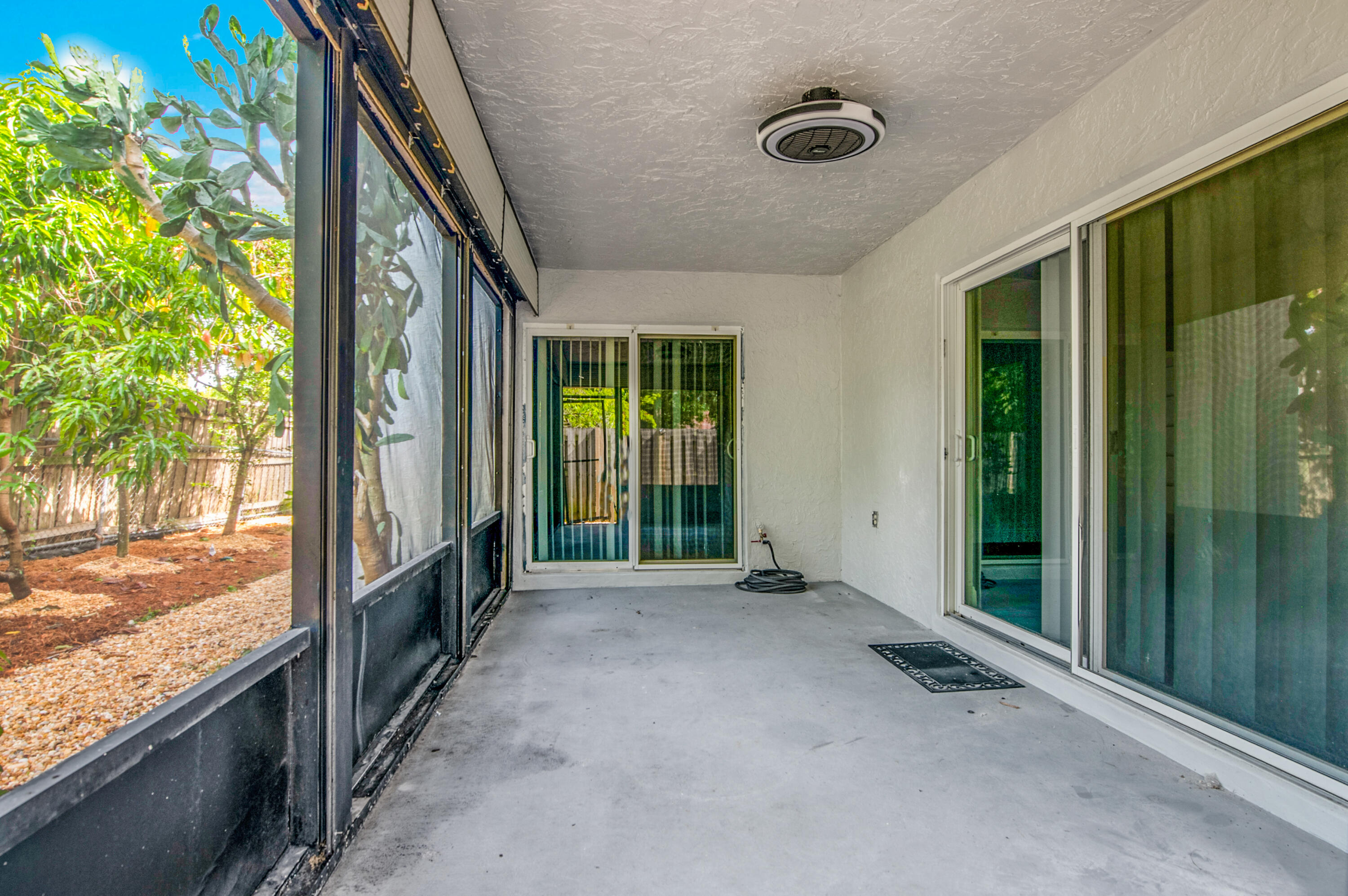 2564 NW 95th Terrace