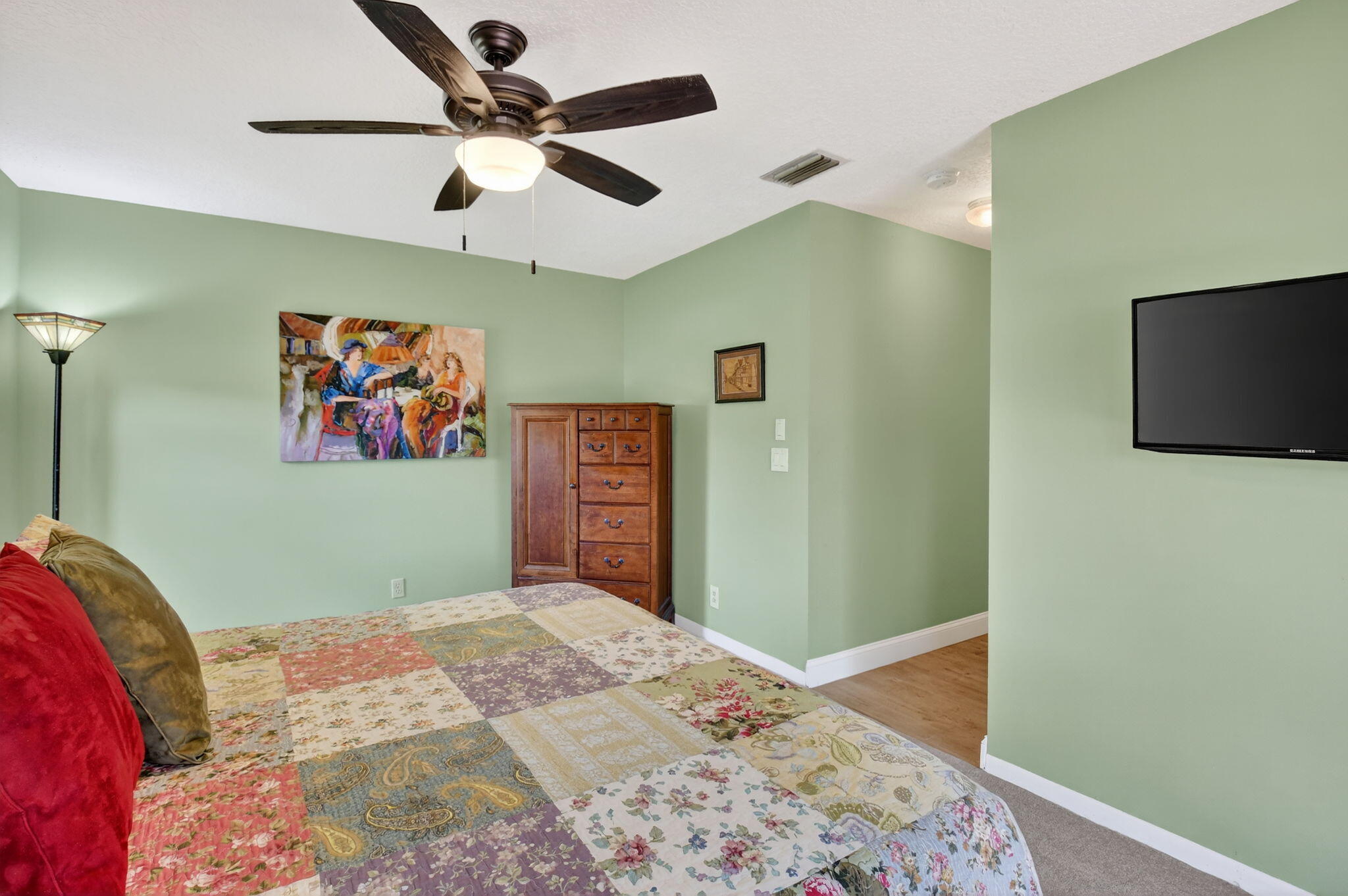 5700 Northpointe Lane