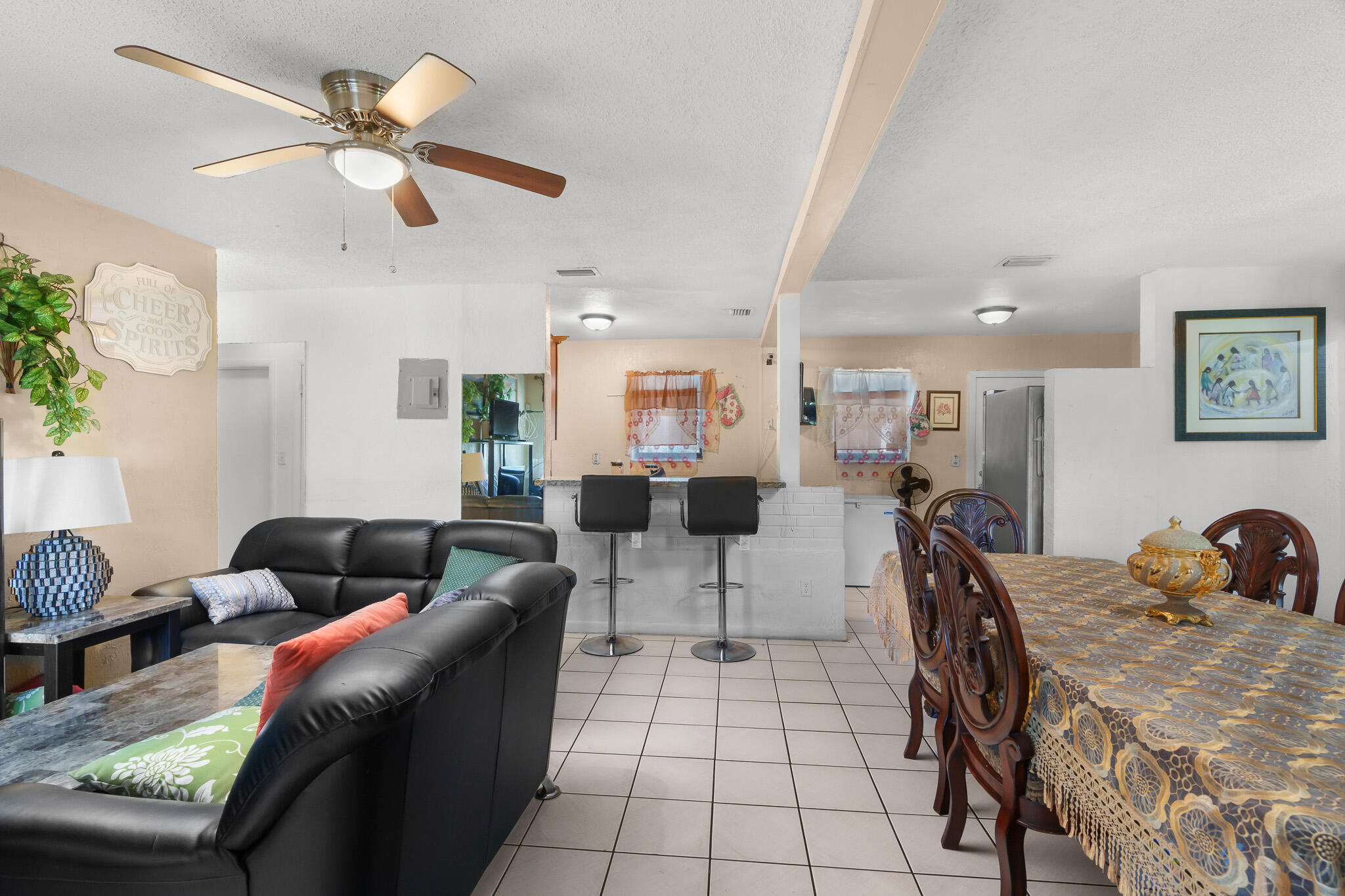 212 SW 10th Street