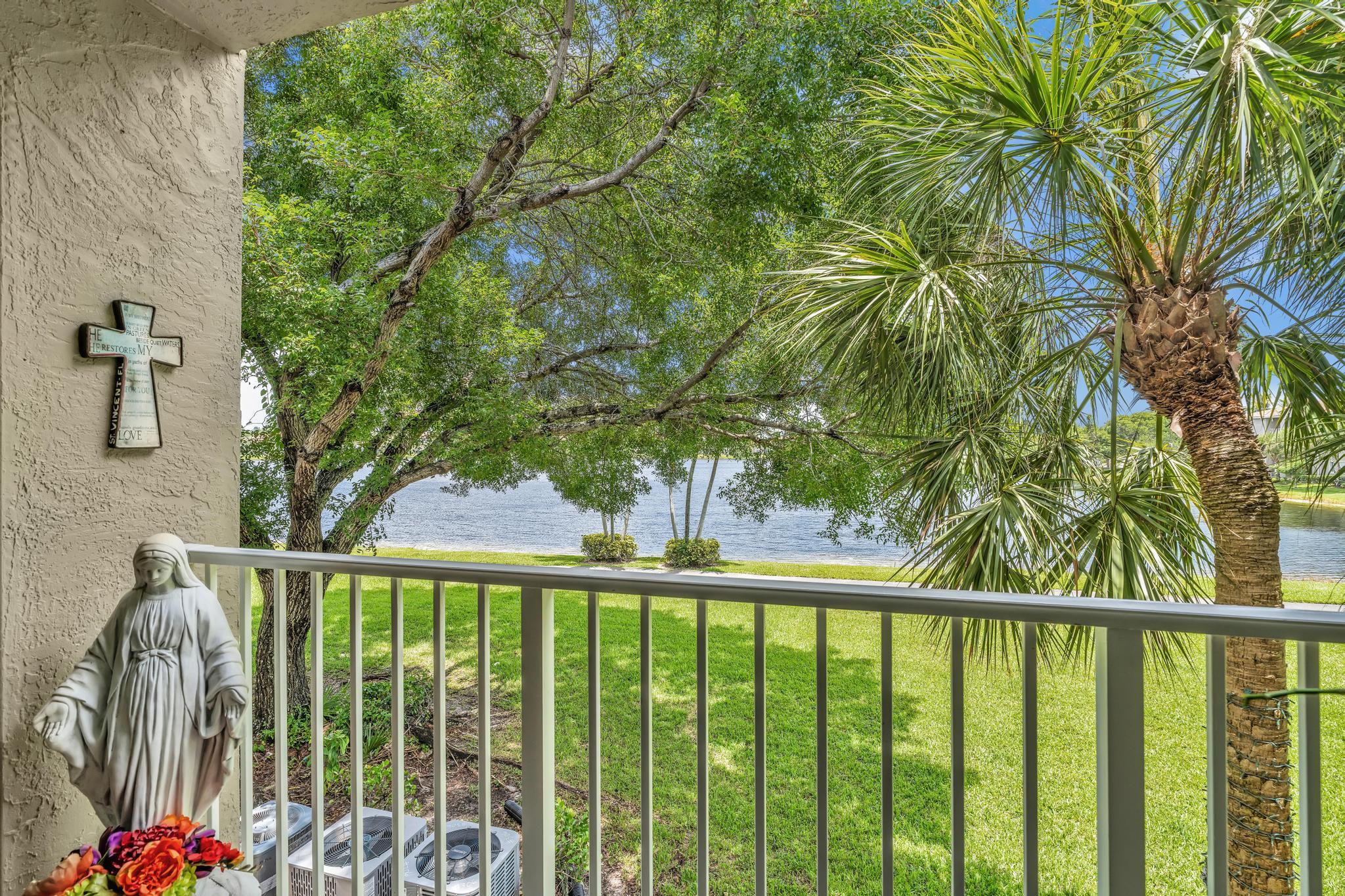 5011 Wiles Road 206