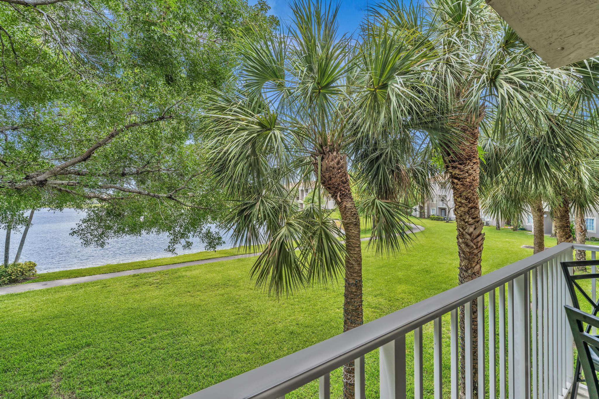 5011 Wiles Road 206