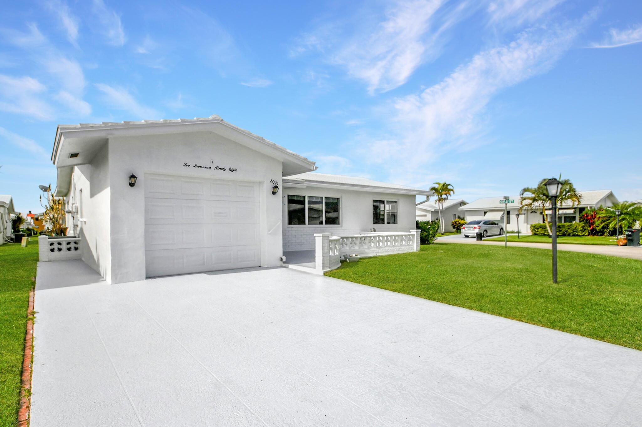 2098 SW 13th Way