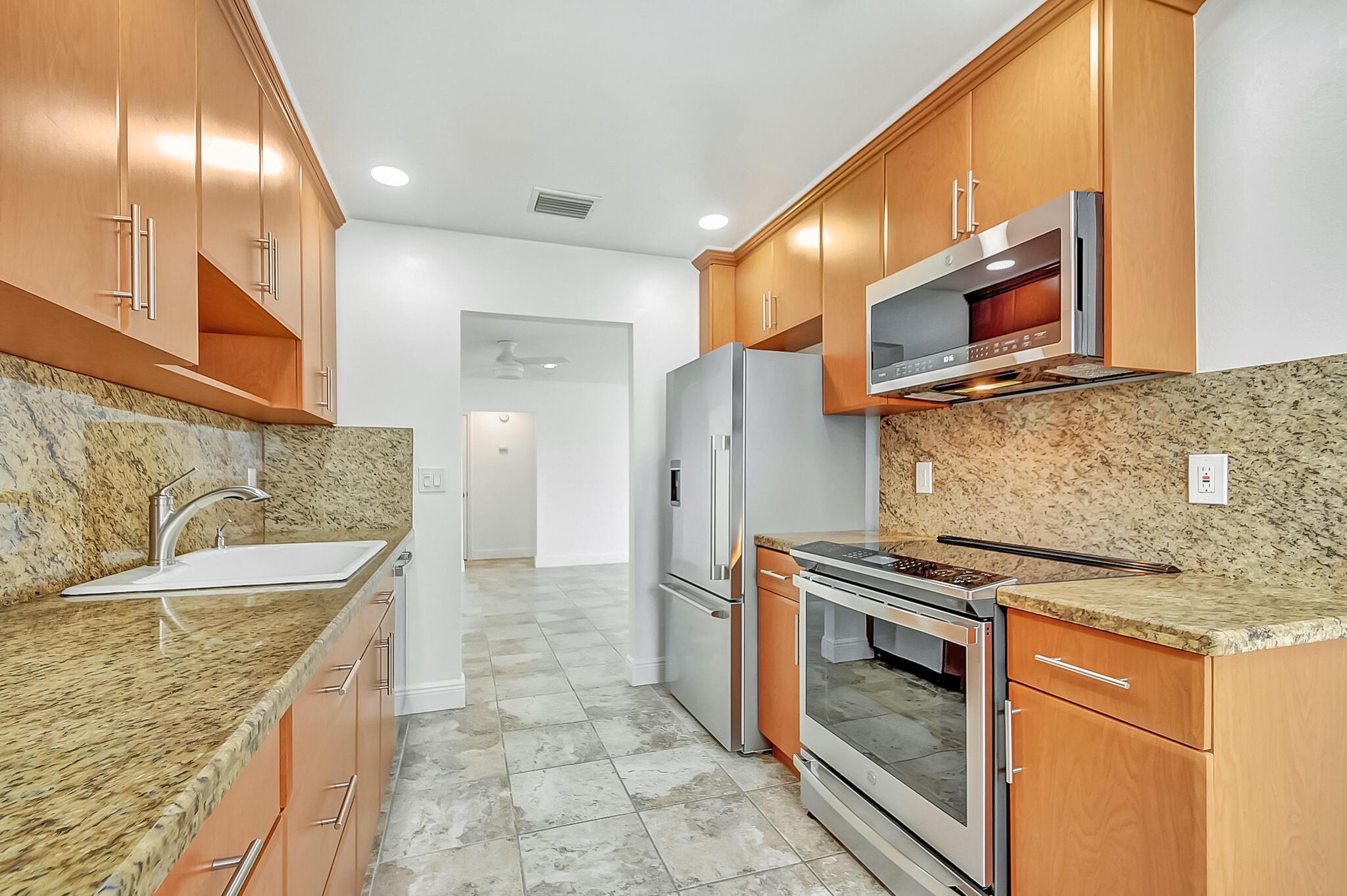 2098 SW 13th Way