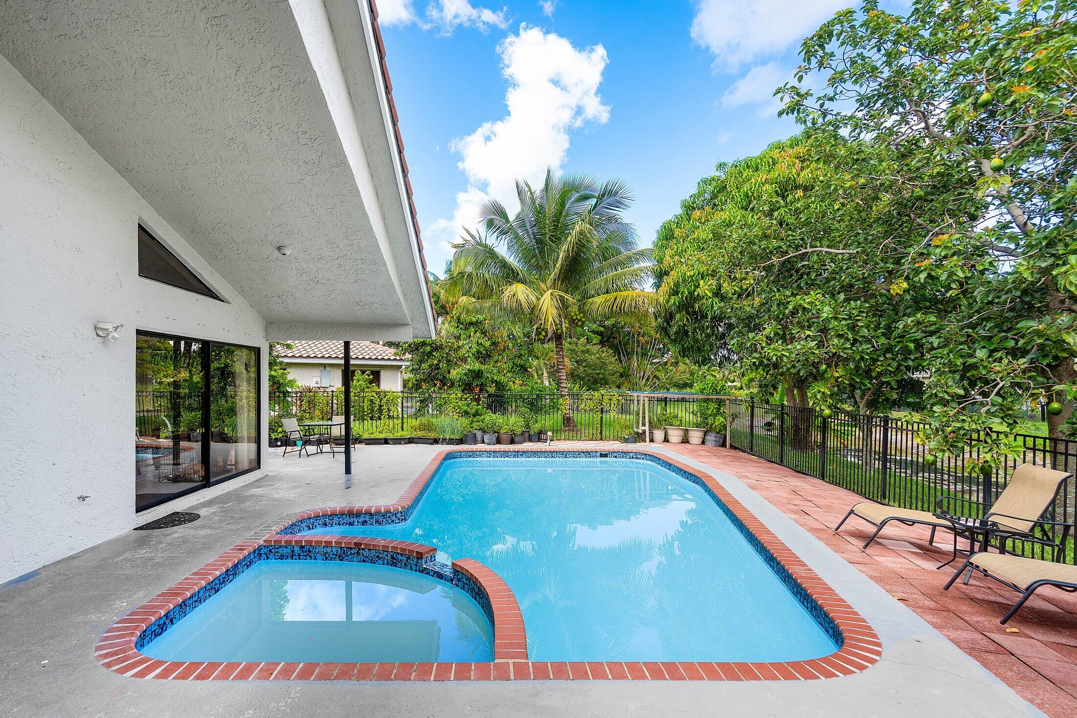 6335 NW 52nd Street