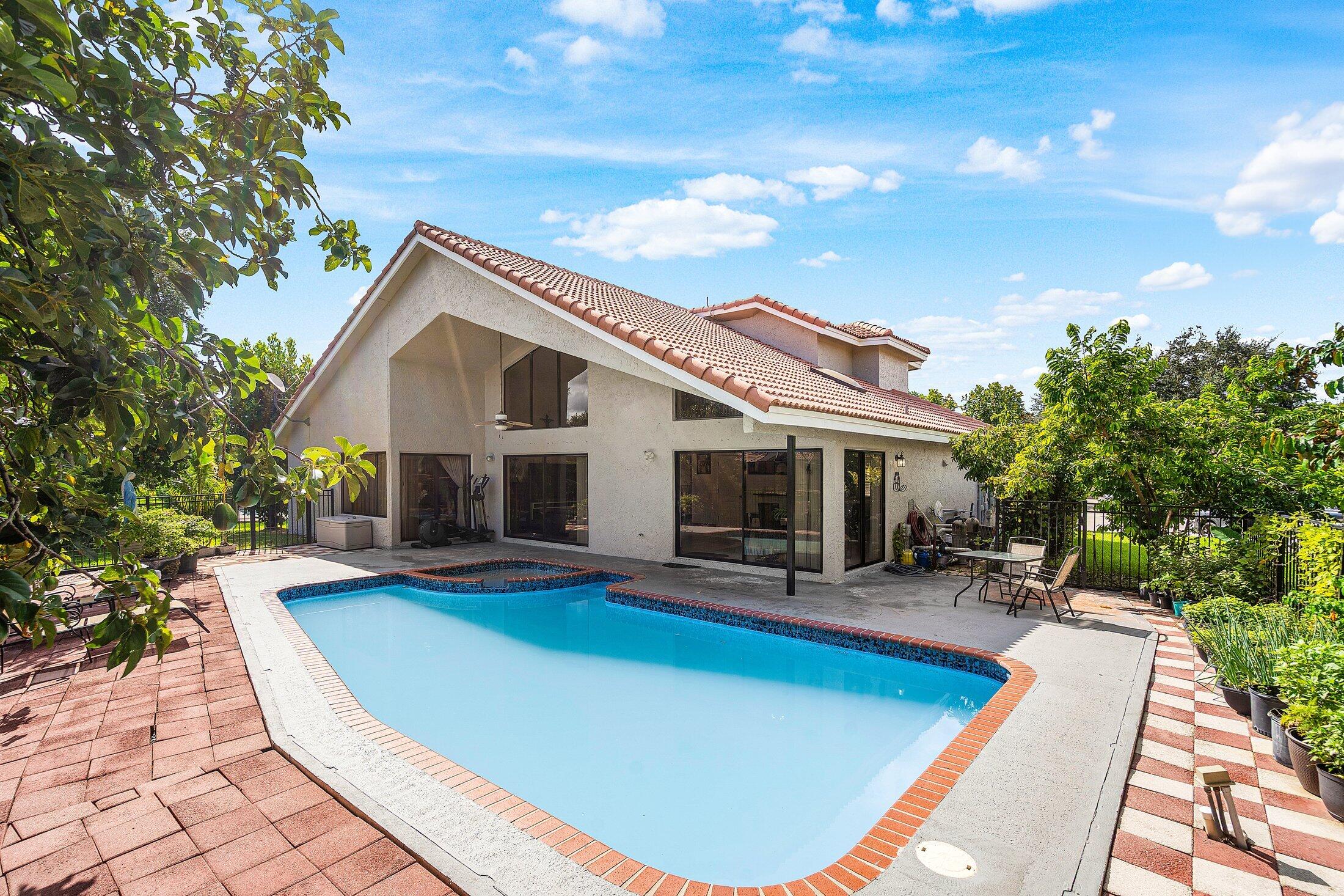 6335 NW 52nd Street