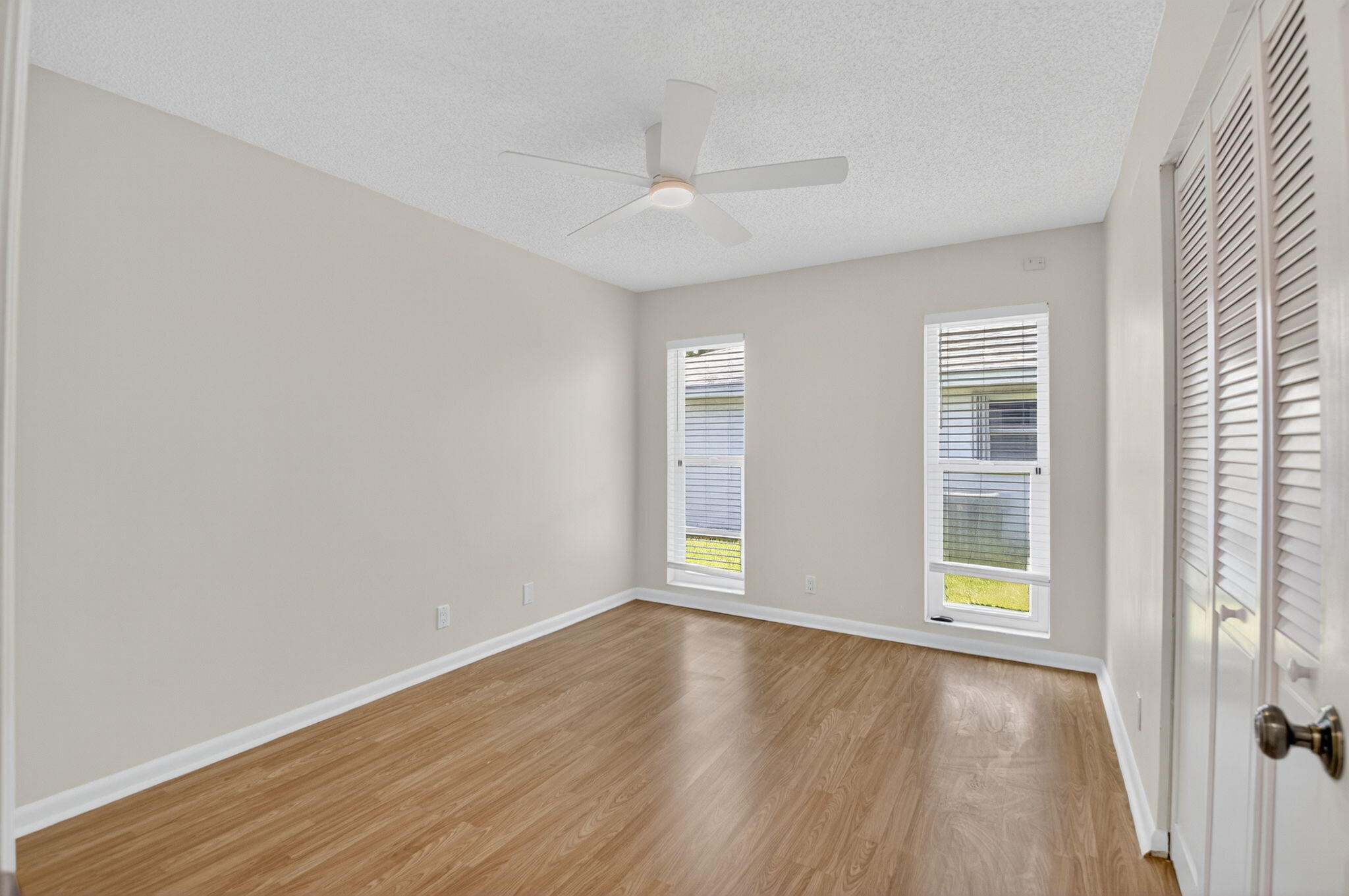 17414 Spring Tree Ln Lane